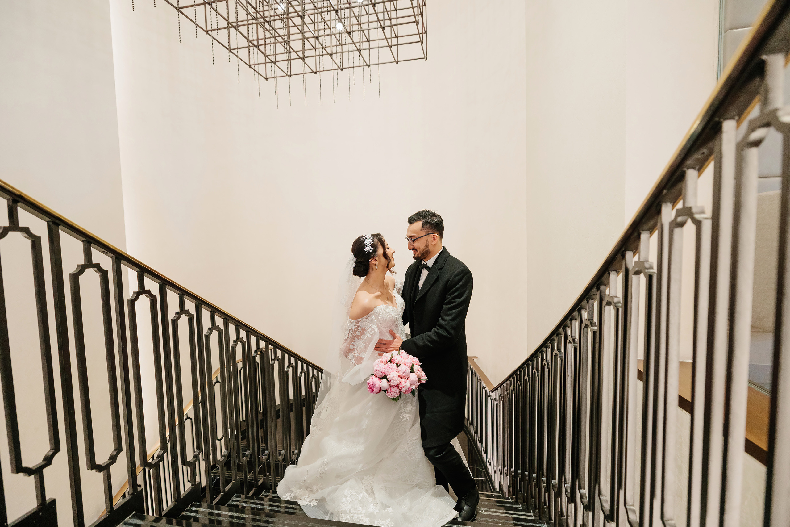12.17.2021 Wedding. Wedding family event photographer in Chicago Nick Yushevich