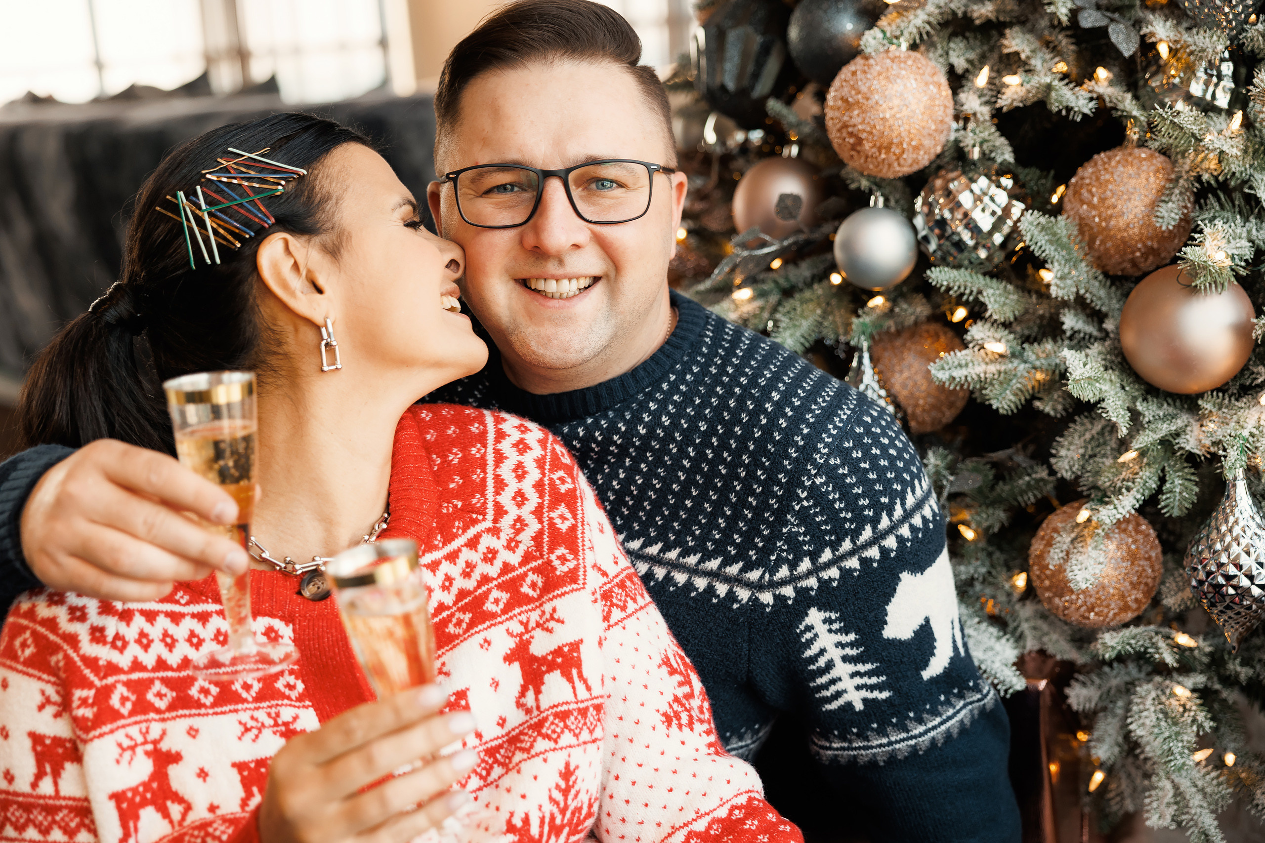 12192021 Christmas Photoshoot. Wedding family event photographer in Chicago Nick Yushevich