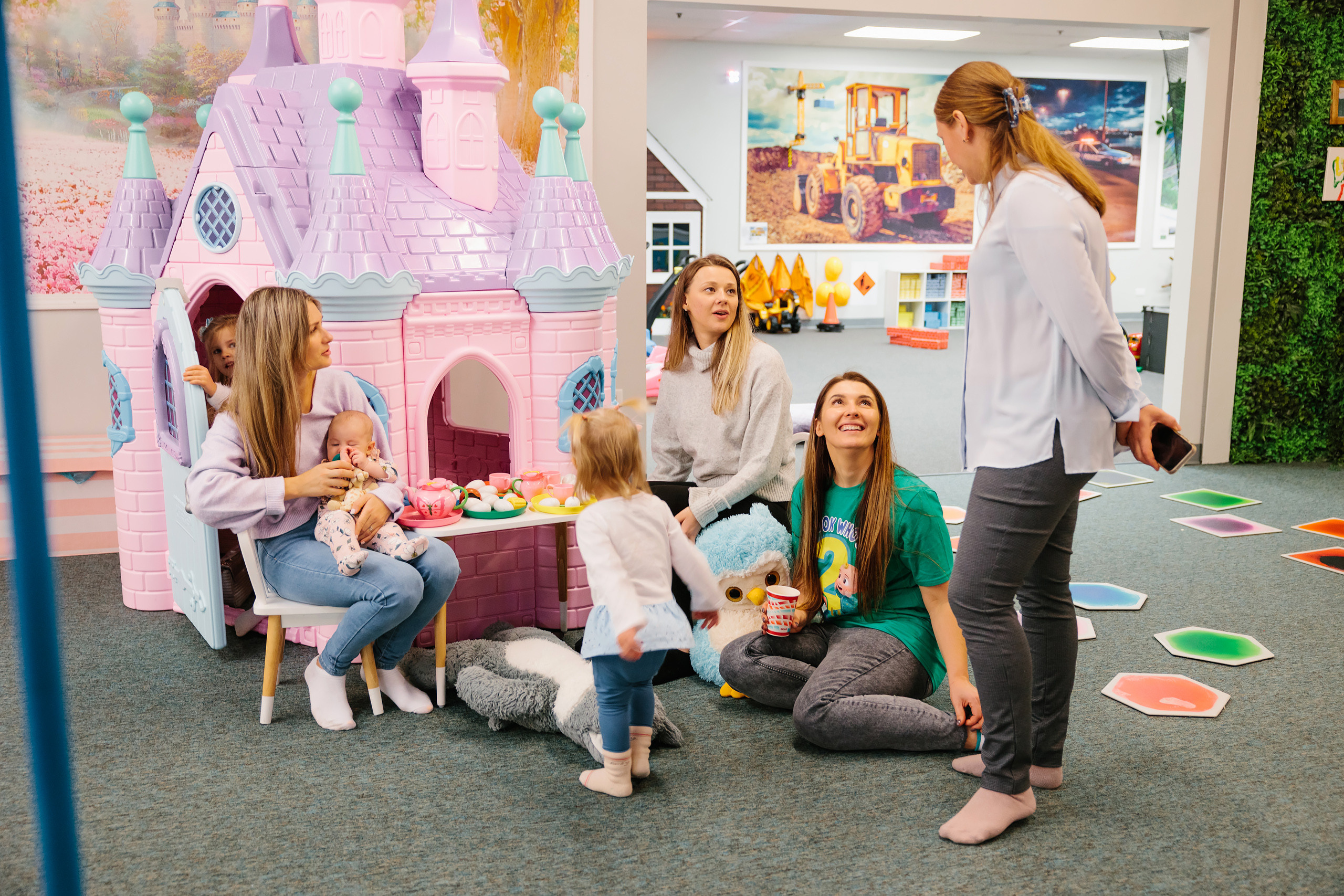 12.18.2021 Birthday Party. Wedding family event photographer in Chicago Nick Yushevich