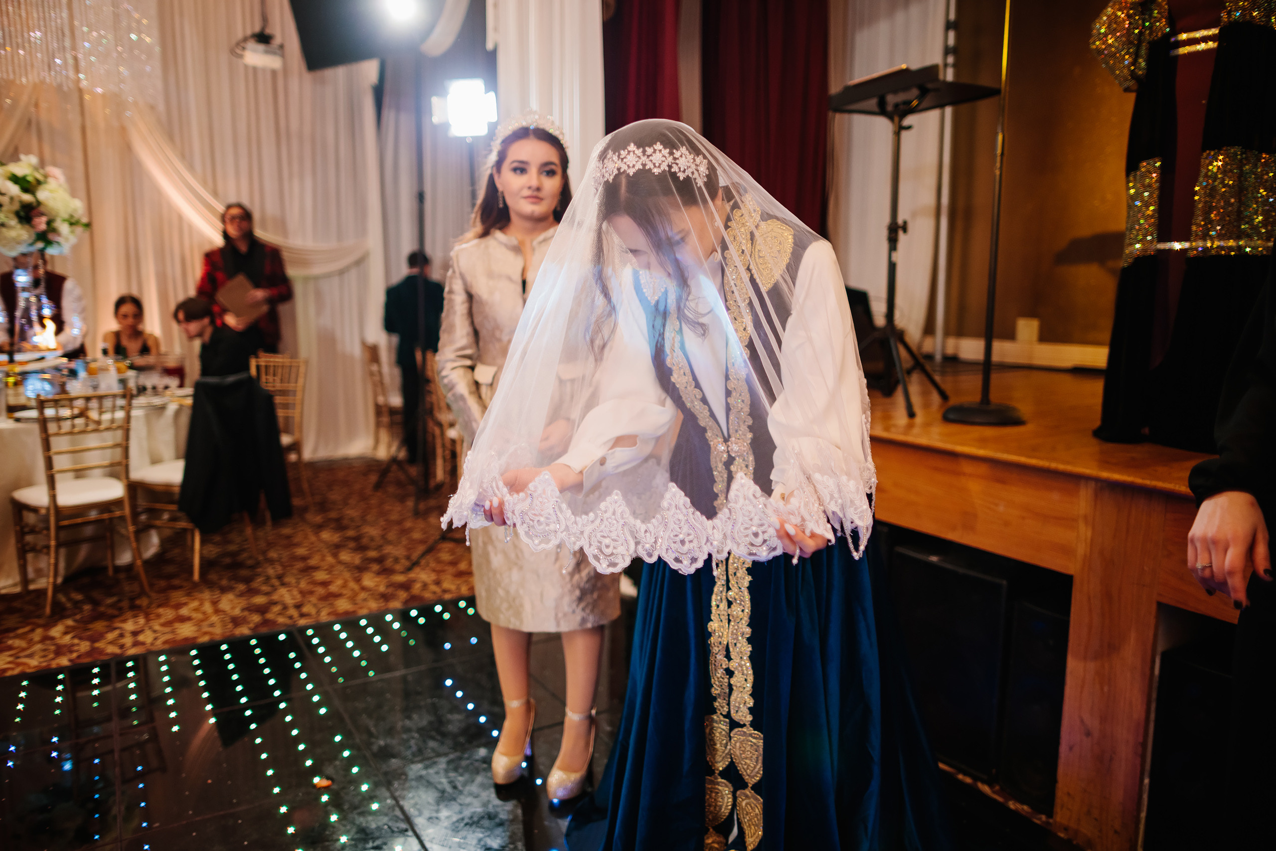 12.17.2021 Wedding. Wedding family event photographer in Chicago Nick Yushevich