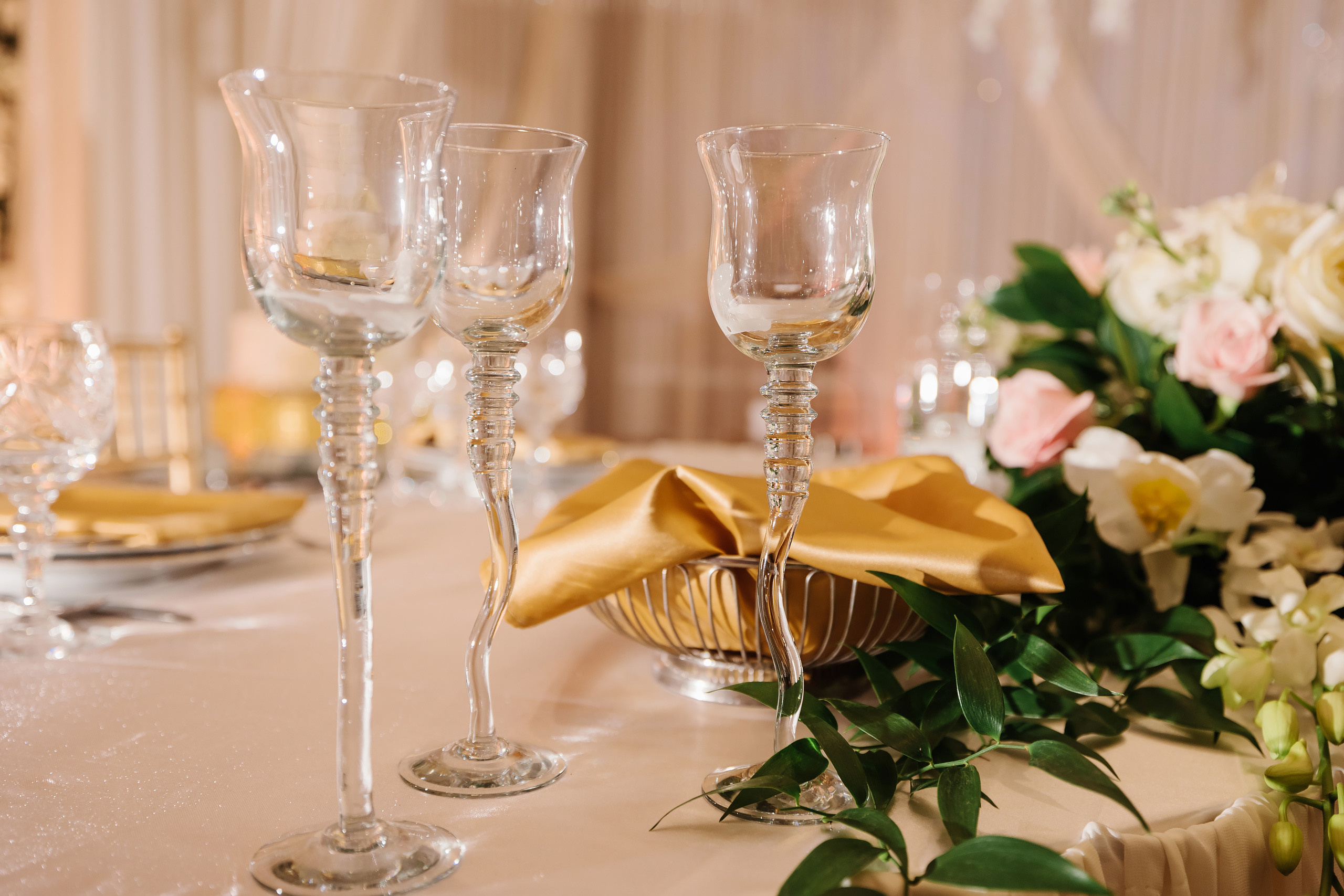 12.17.2021 Wedding. Wedding family event photographer in Chicago Nick Yushevich