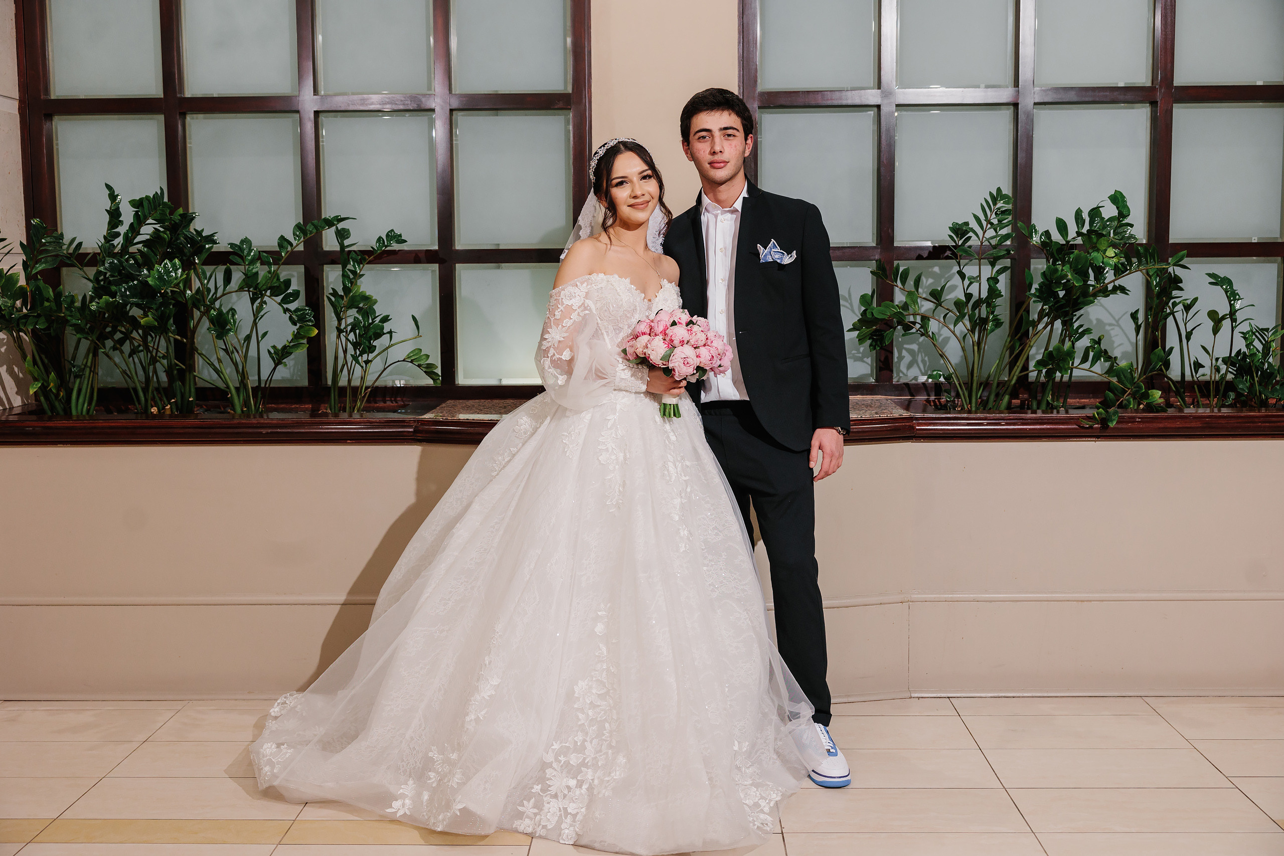 12.17.2021 Wedding. Wedding family event photographer in Chicago Nick Yushevich