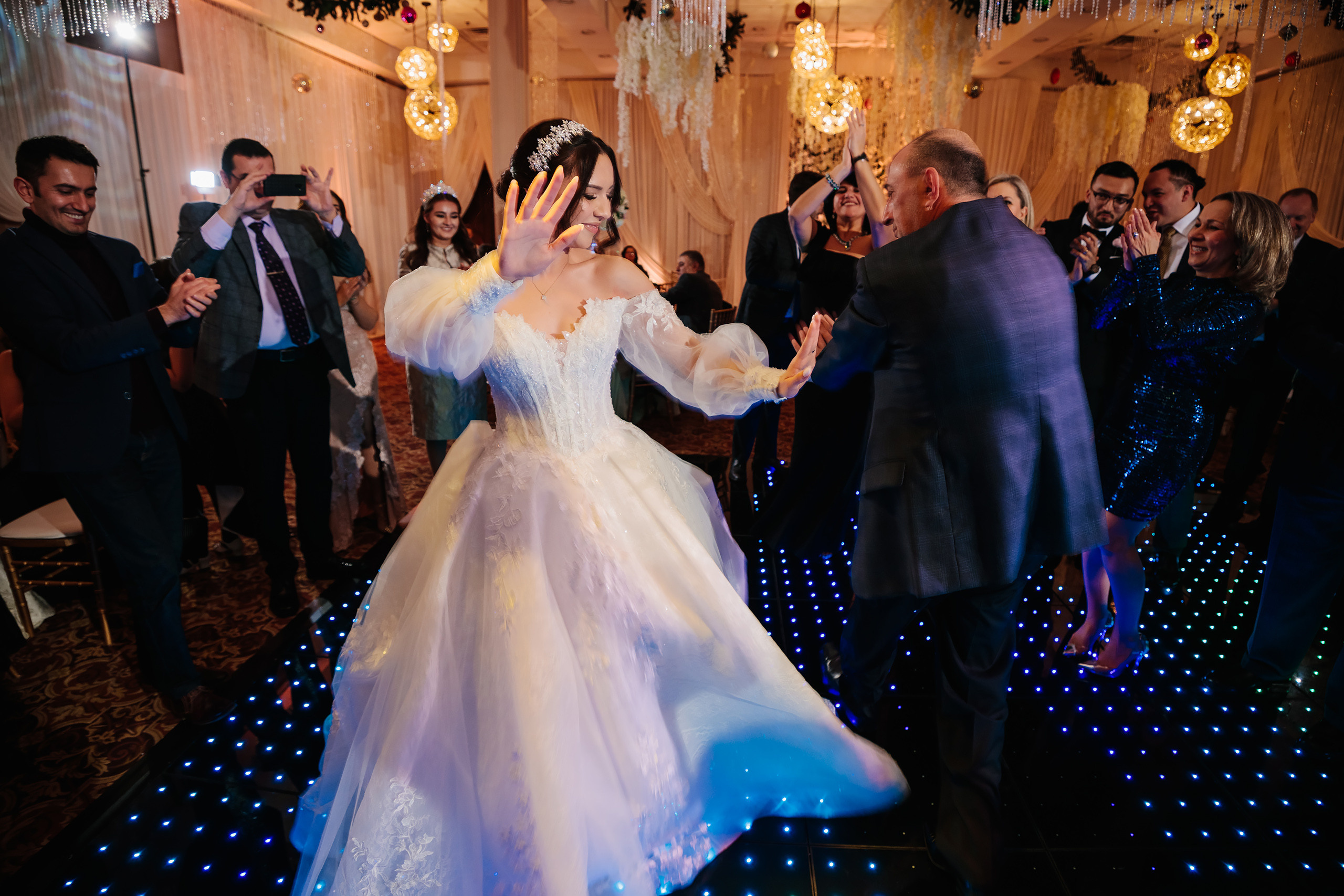 12.17.2021 Wedding. Wedding family event photographer in Chicago Nick Yushevich