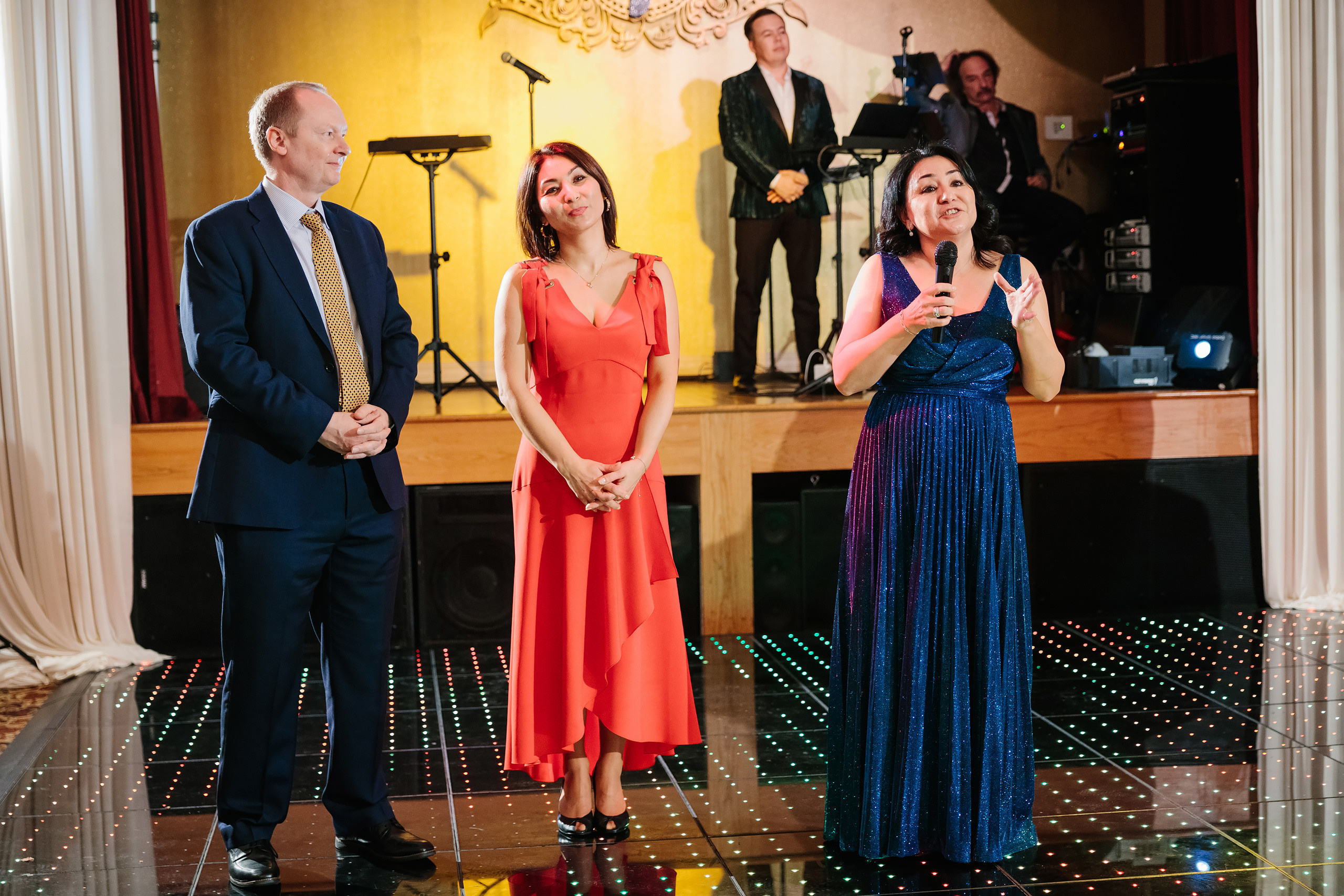 12.17.2021 Wedding. Wedding family event photographer in Chicago Nick Yushevich