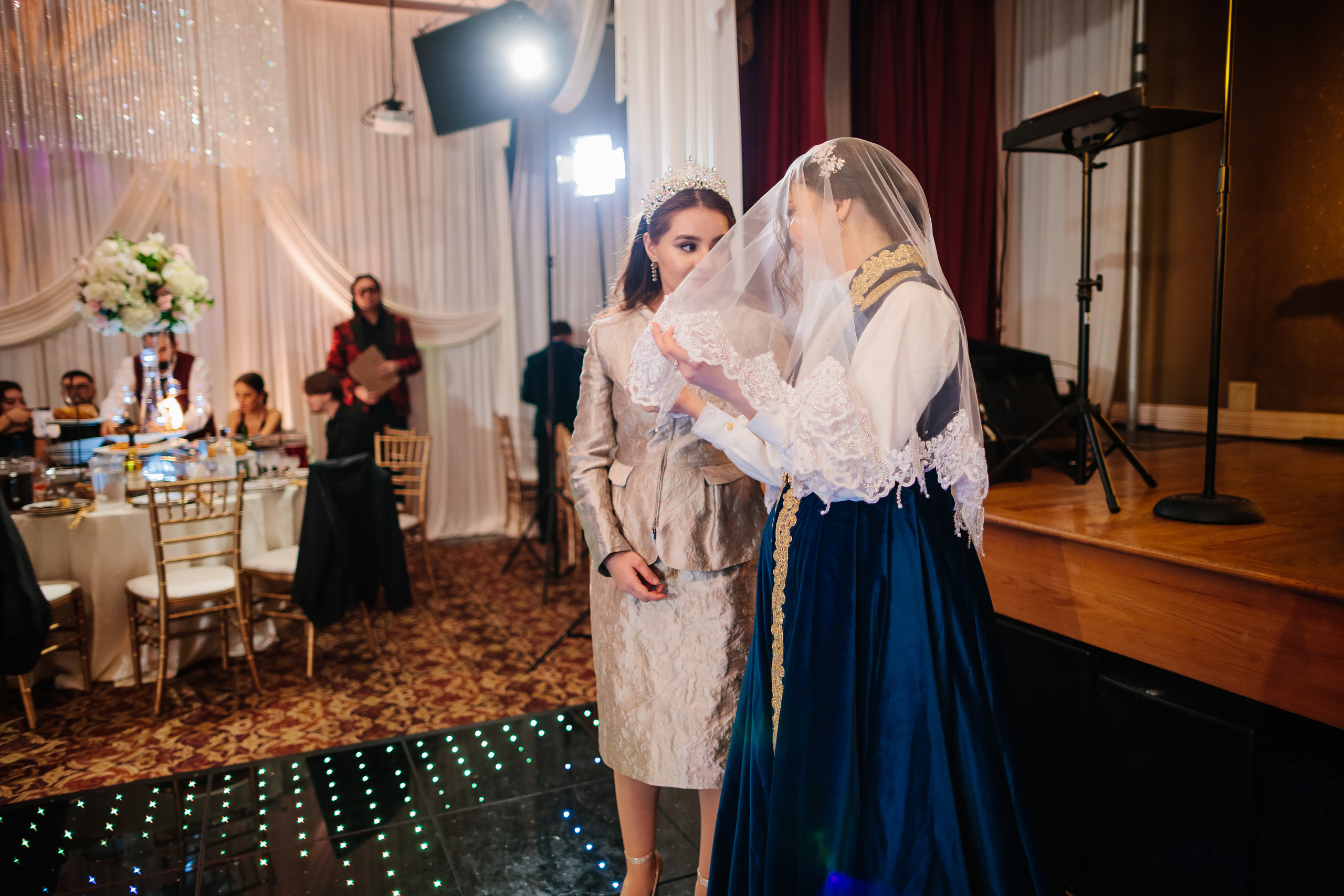 12.17.2021 Wedding. Wedding family event photographer in Chicago Nick Yushevich