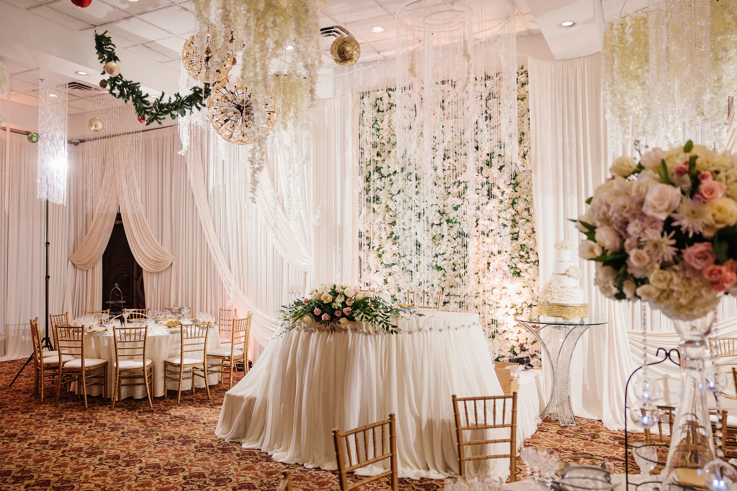 12.17.2021 Wedding. Wedding family event photographer in Chicago Nick Yushevich