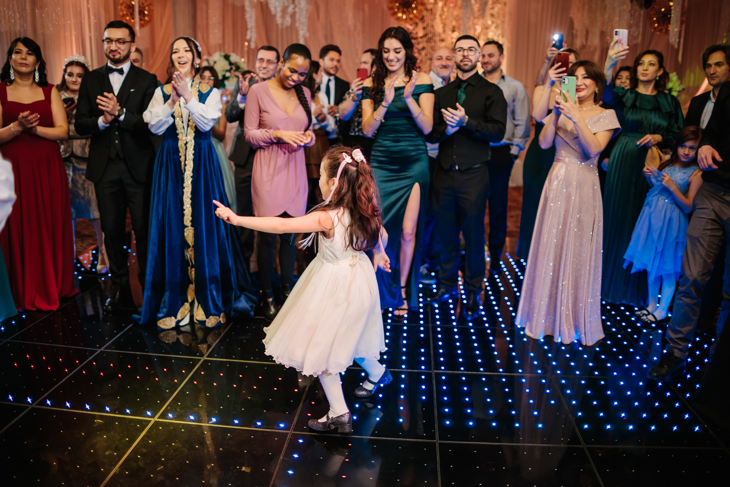 12.17.2021 Wedding. Wedding family event photographer in Chicago Nick Yushevich