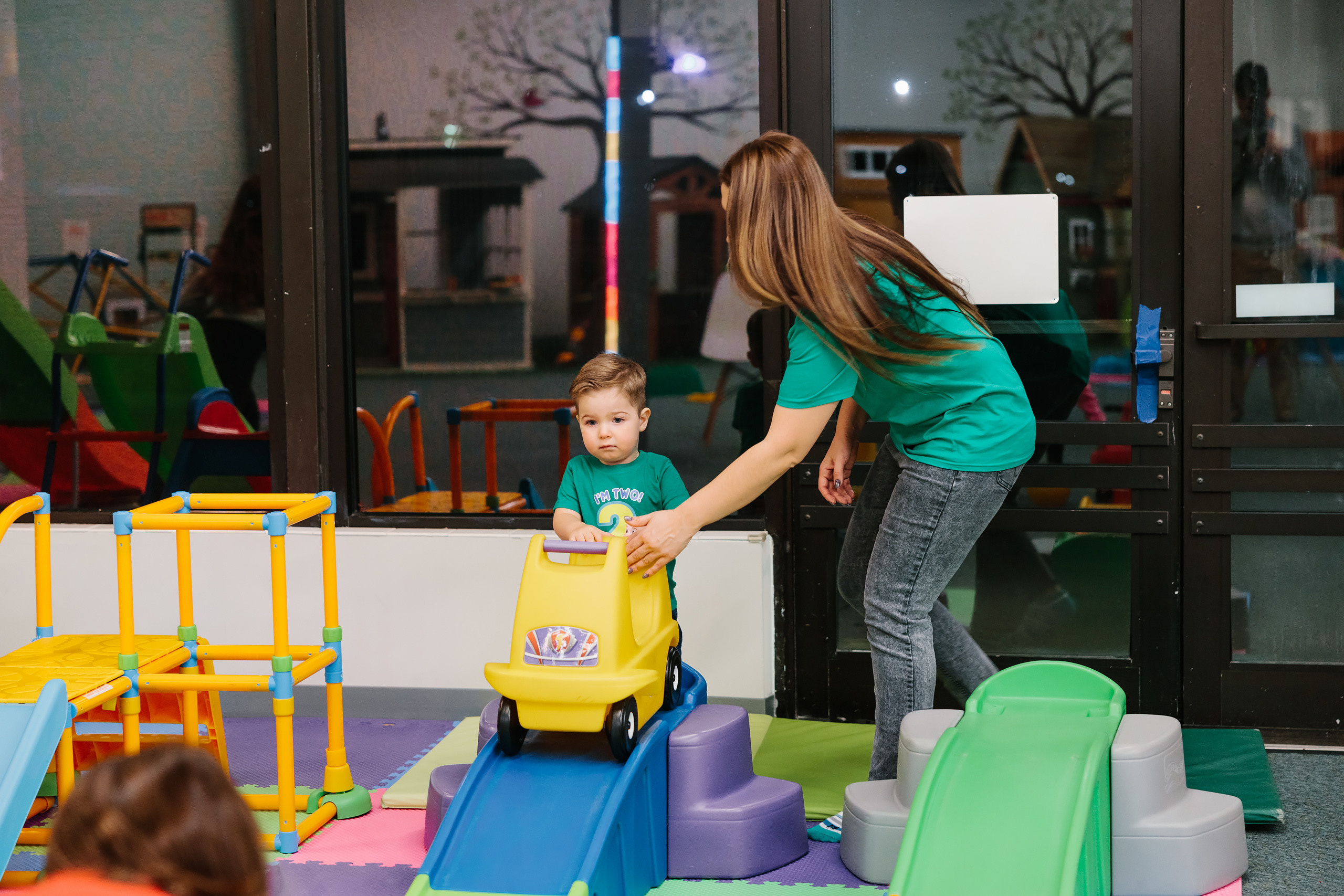 12.18.2021 Birthday Party. Wedding family event photographer in Chicago Nick Yushevich