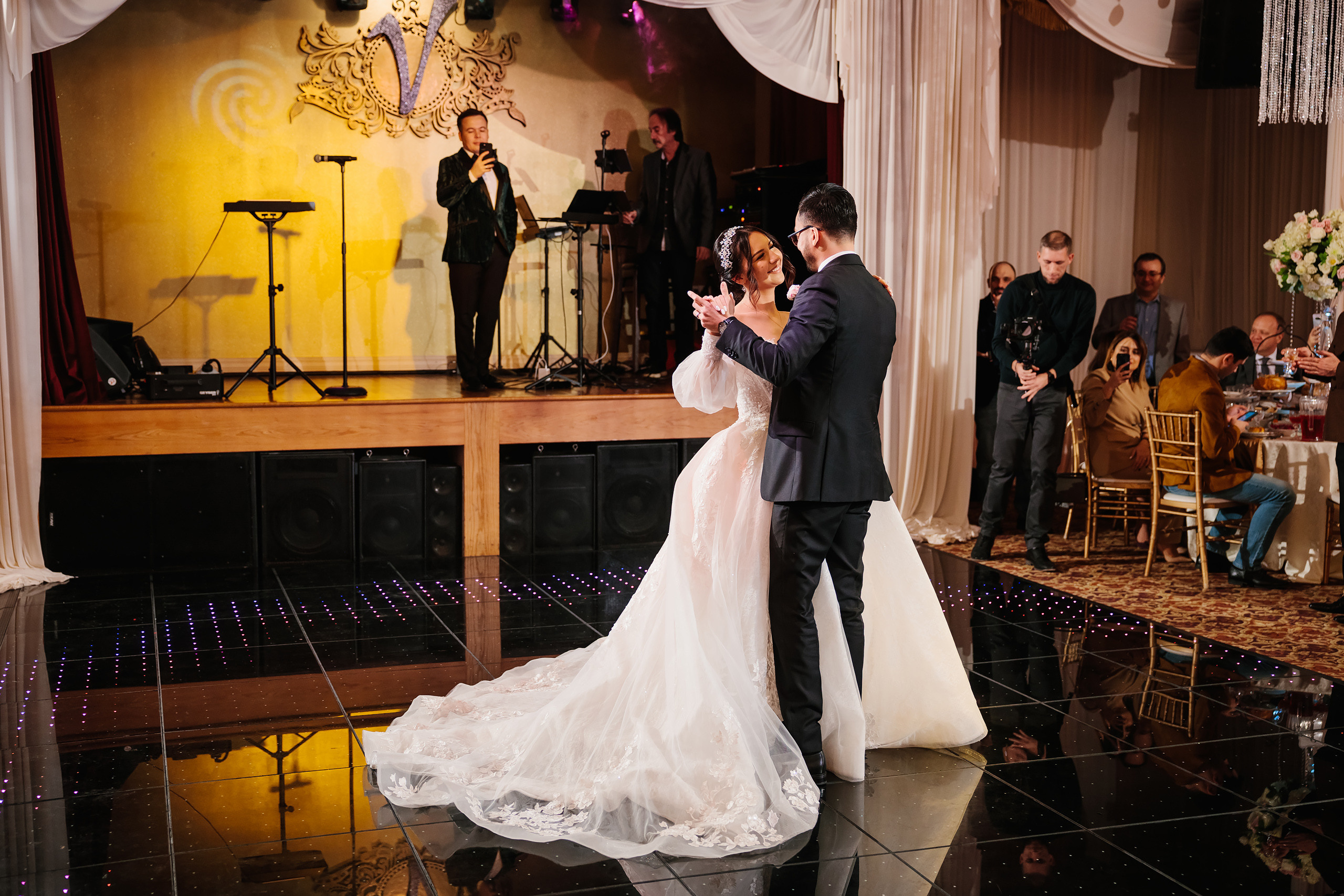 12.17.2021 Wedding. Wedding family event photographer in Chicago Nick Yushevich