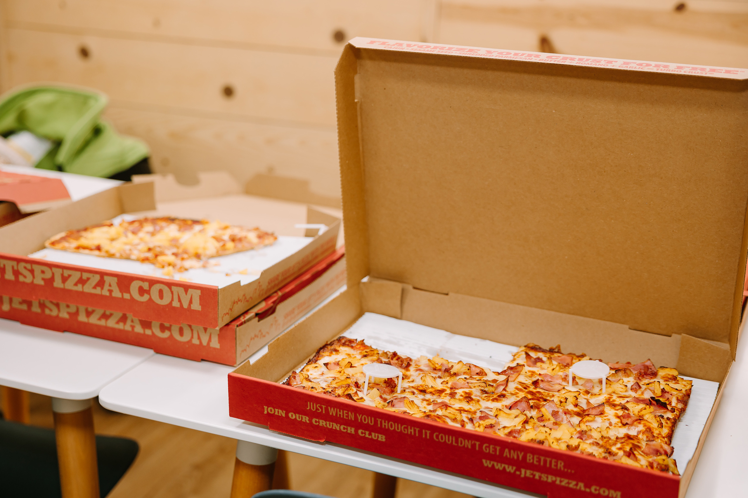 02.19.2022 Birthday Party. Wedding family event photographer in Chicago Nick Yushevich