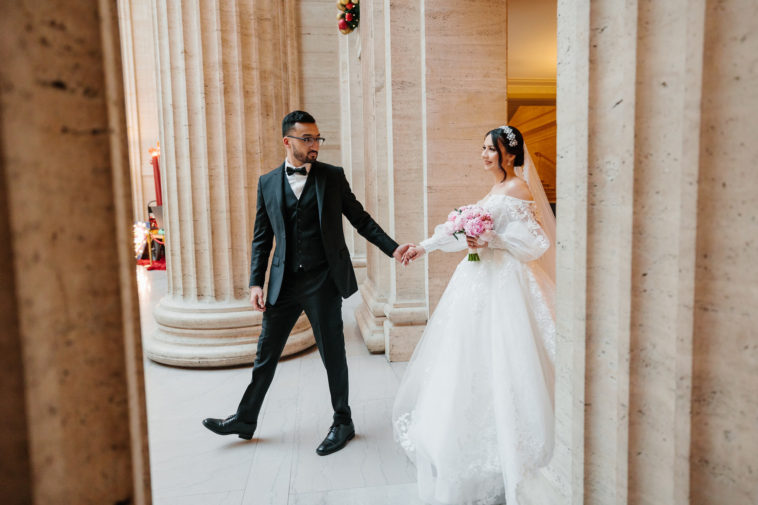 12.17.2021 Wedding. Wedding family event photographer in Chicago Nick Yushevich