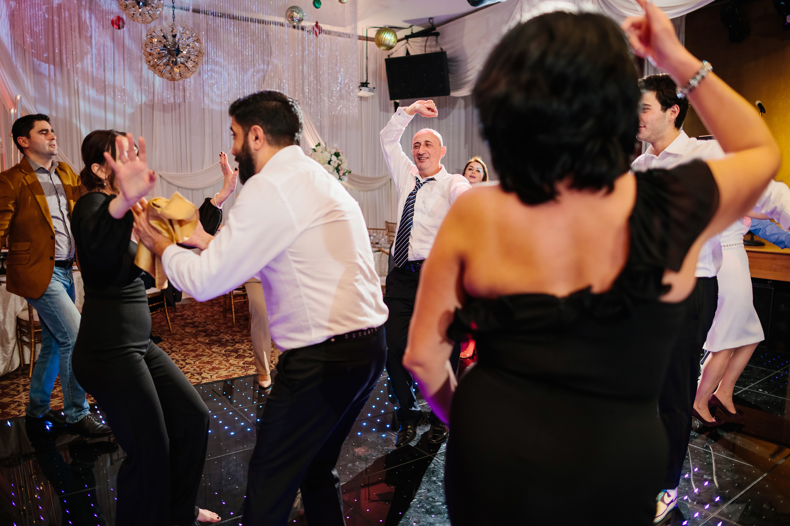 12.17.2021 Wedding. Wedding family event photographer in Chicago Nick Yushevich