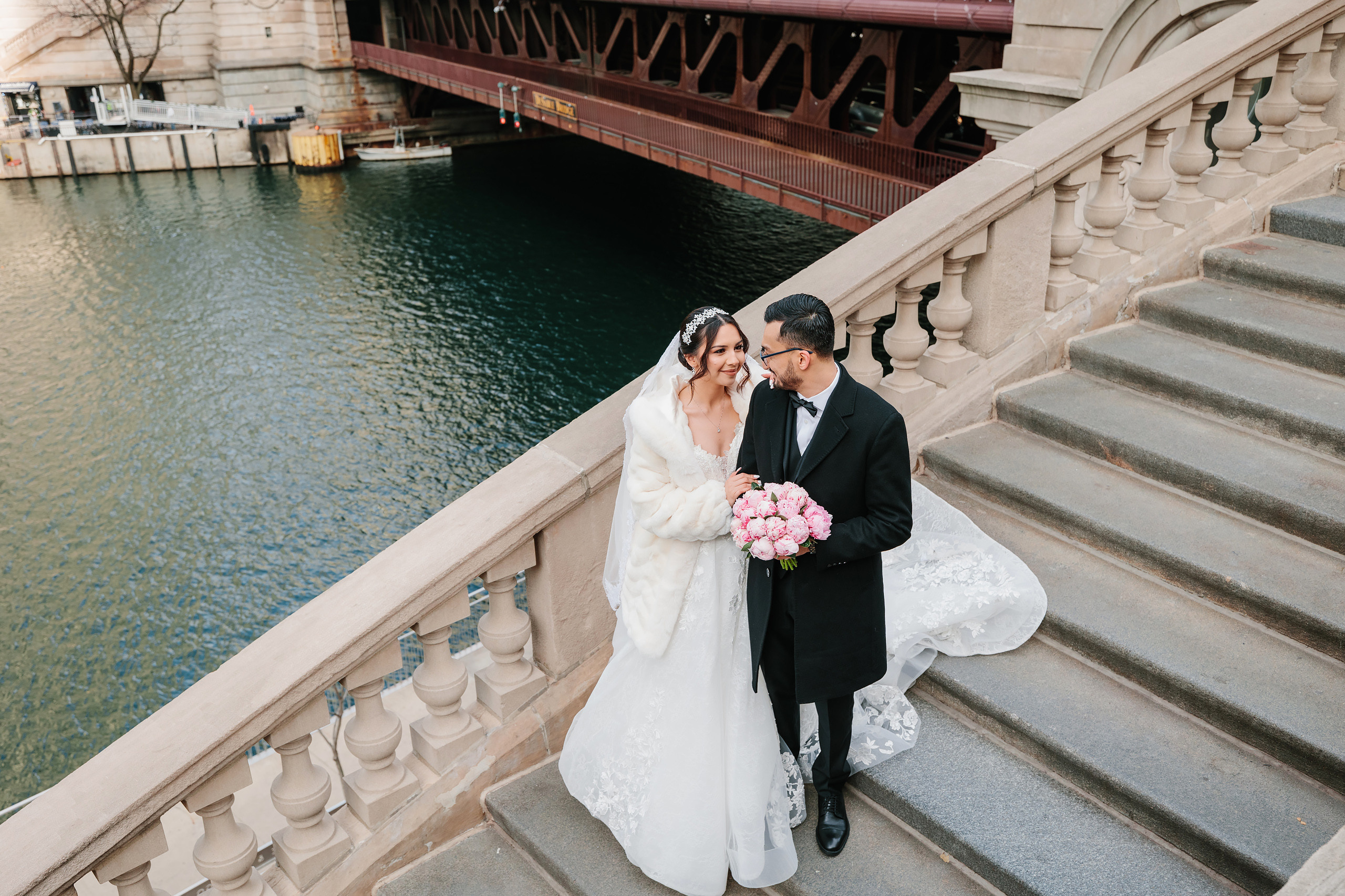 12.17.2021 Wedding. Wedding family event photographer in Chicago Nick Yushevich