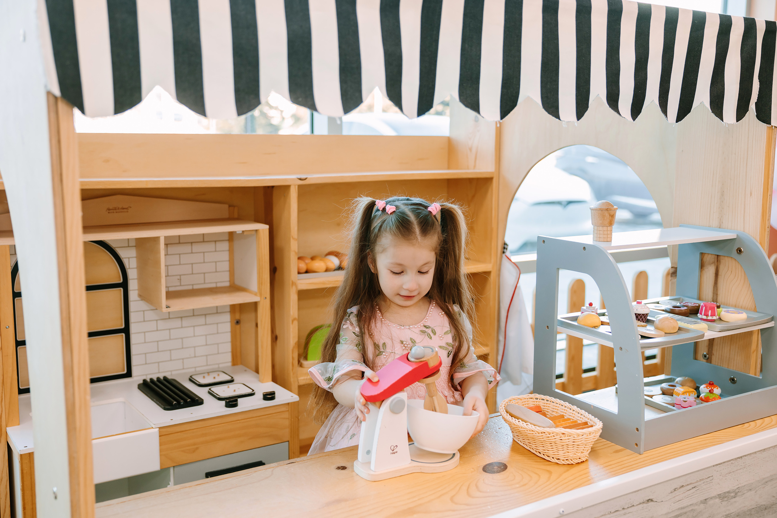 02.19.2022 Birthday Party. Wedding family event photographer in Chicago Nick Yushevich