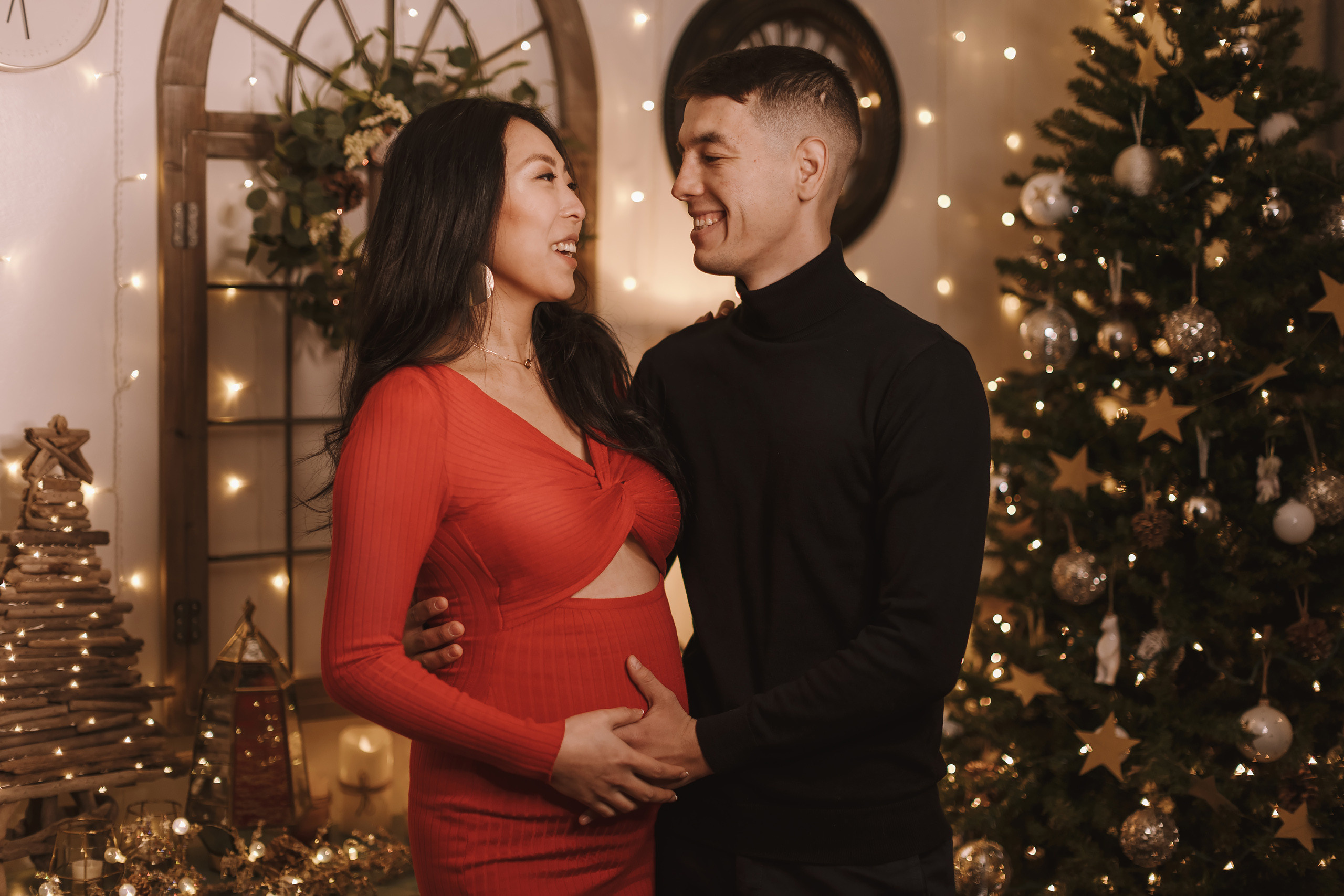 12192021 Christmas Photoshoot 16. Wedding family event photographer in Chicago Nick Yushevich