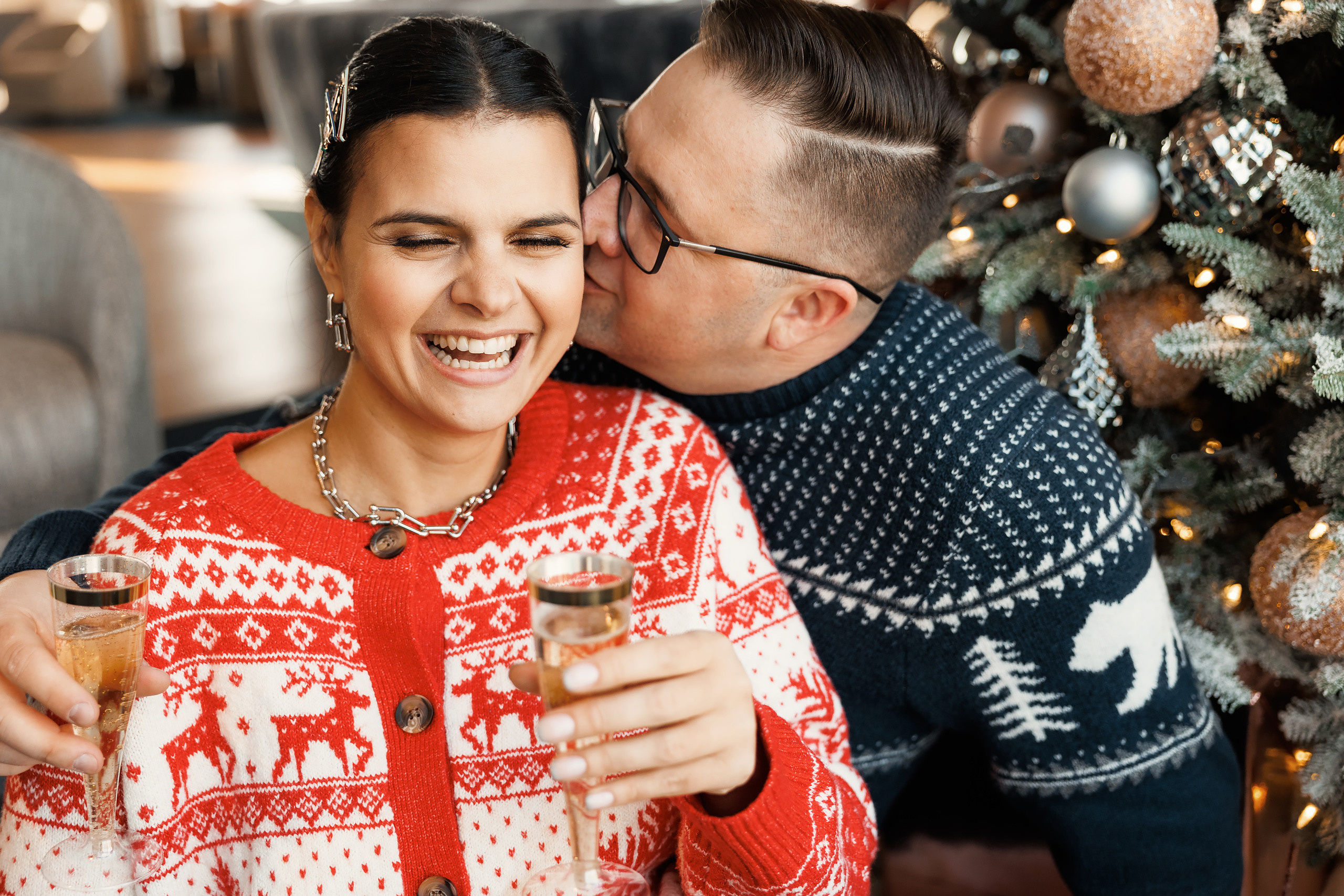 12192021 Christmas Photoshoot. Wedding family event photographer in Chicago Nick Yushevich