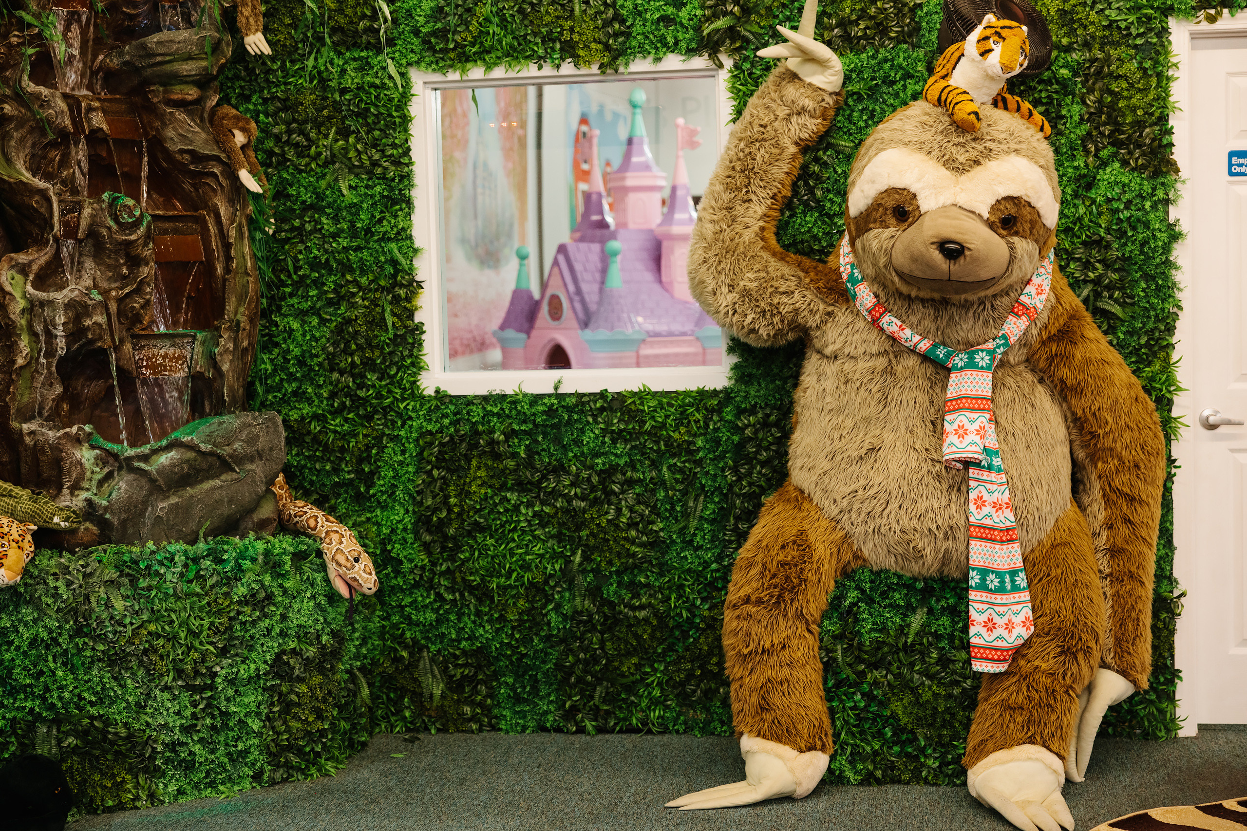 12.18.2021 Birthday Party. Wedding family event photographer in Chicago Nick Yushevich