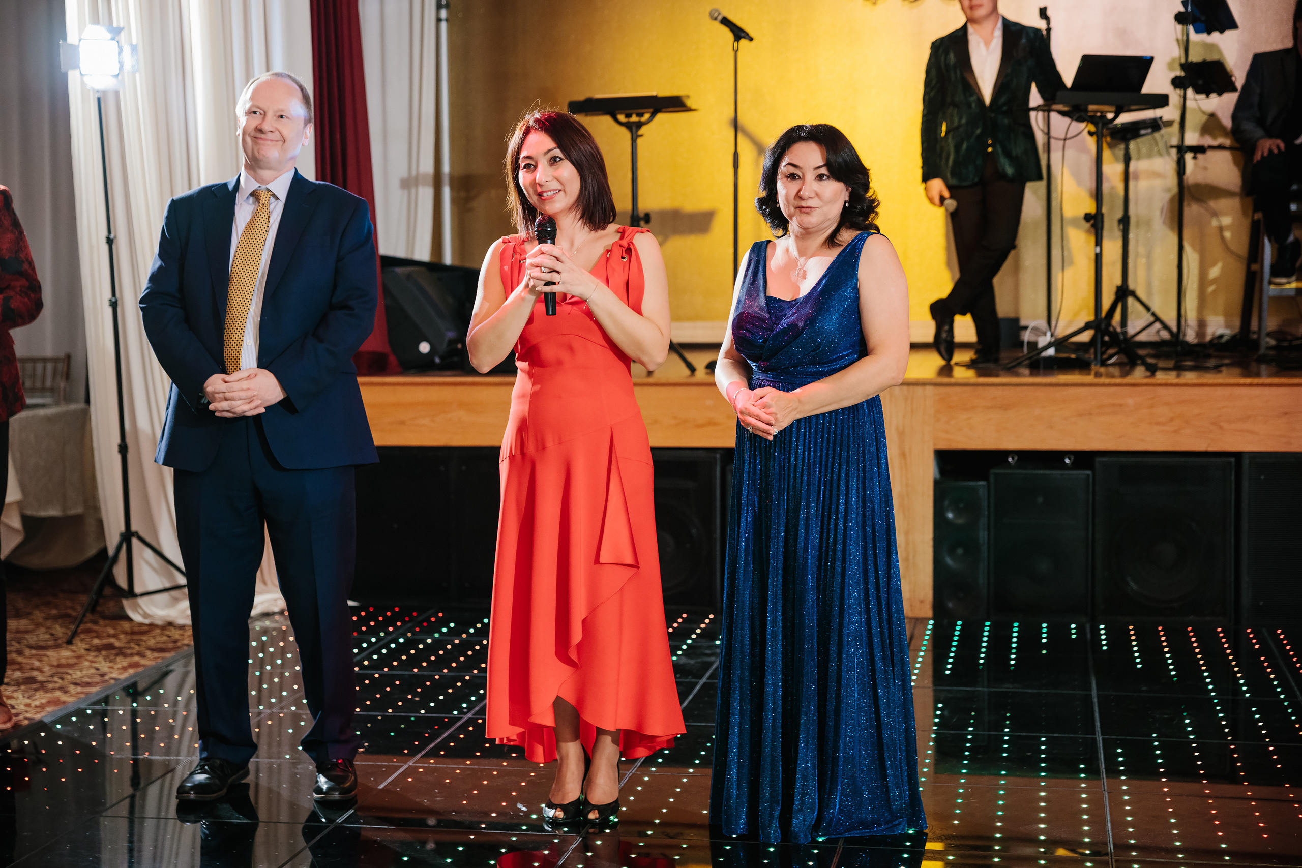 12.17.2021 Wedding. Wedding family event photographer in Chicago Nick Yushevich