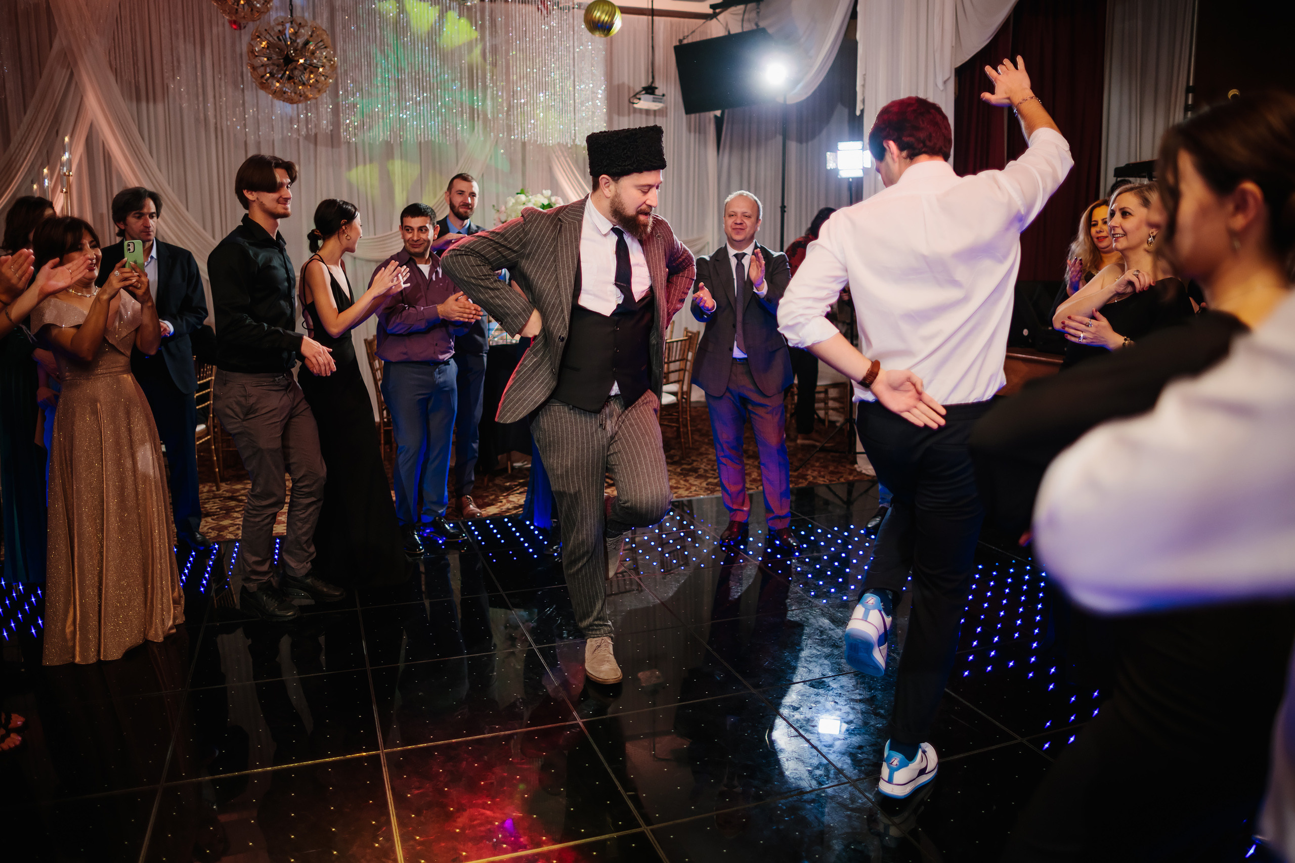 12.17.2021 Wedding. Wedding family event photographer in Chicago Nick Yushevich