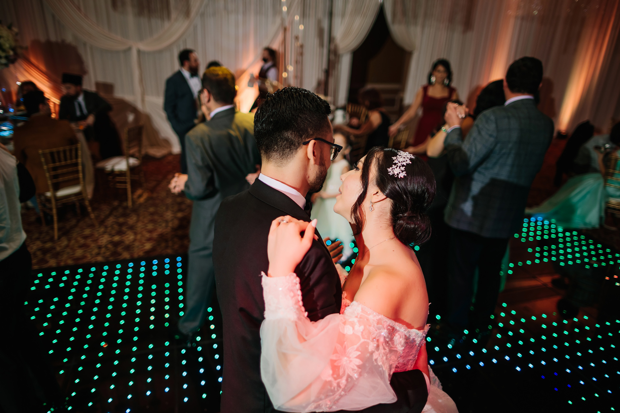 12.17.2021 Wedding. Wedding family event photographer in Chicago Nick Yushevich