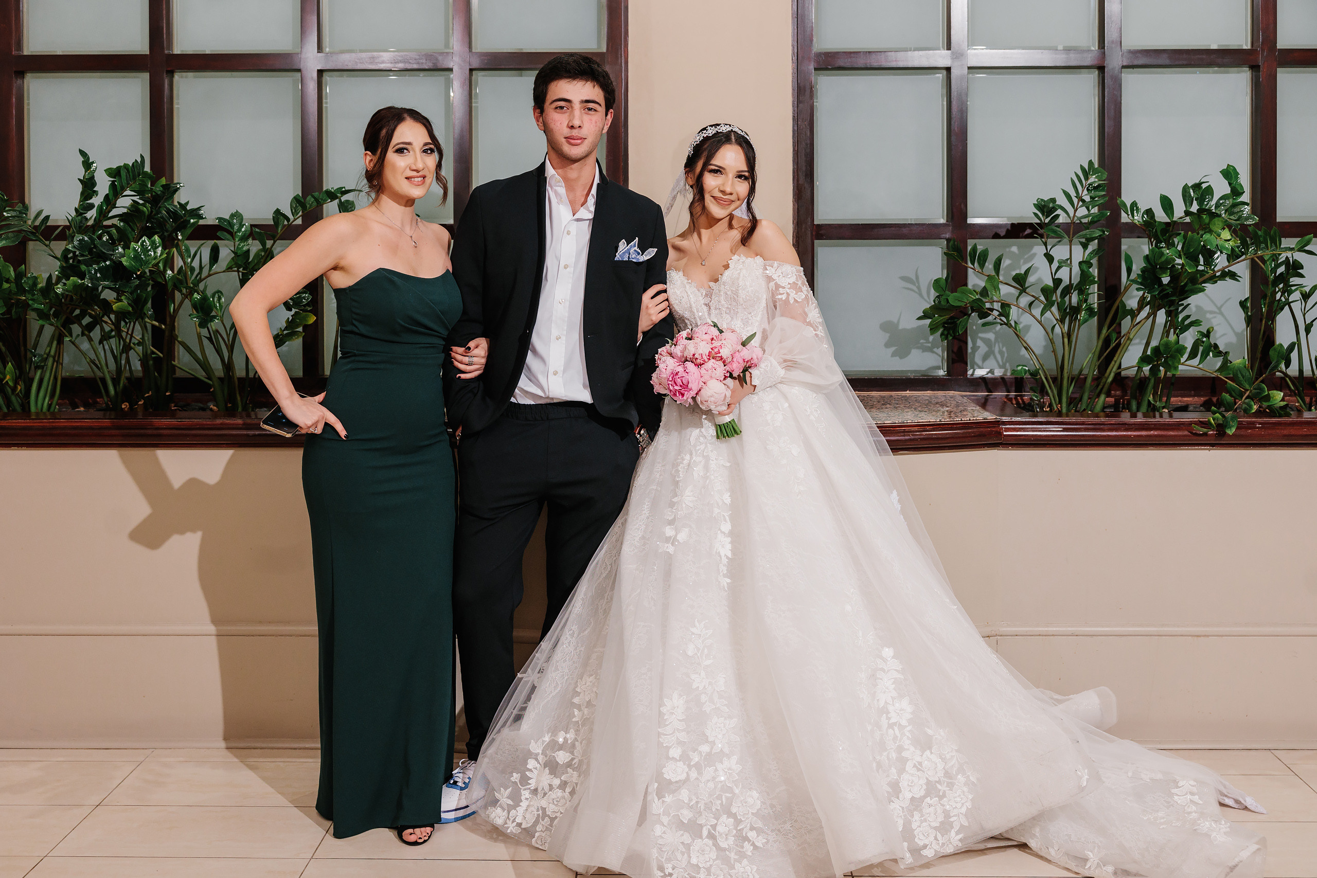 12.17.2021 Wedding. Wedding family event photographer in Chicago Nick Yushevich