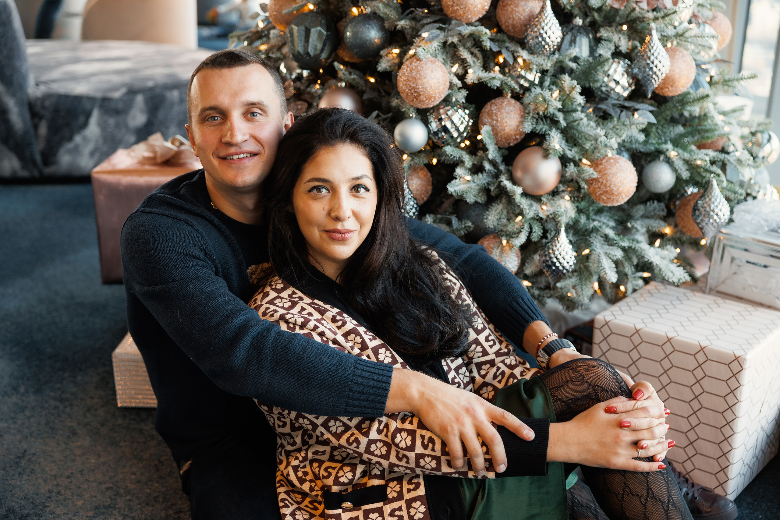 12192021 Christmas Photoshoot. Wedding family event photographer in Chicago Nick Yushevich