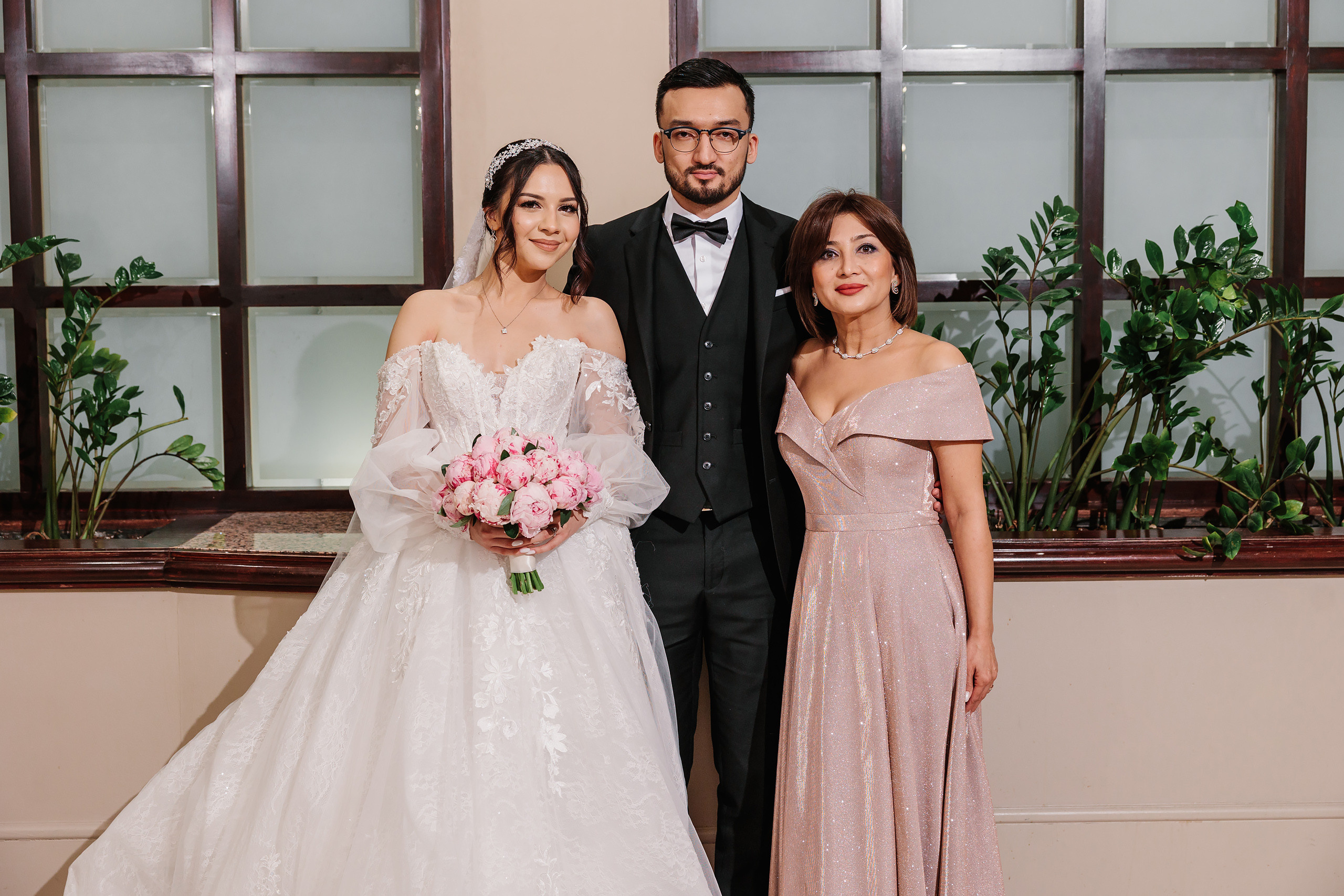 12.17.2021 Wedding. Wedding family event photographer in Chicago Nick Yushevich