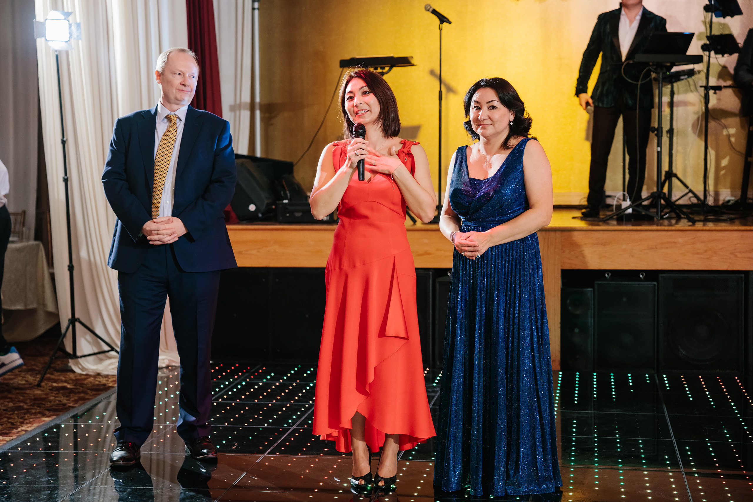 12.17.2021 Wedding. Wedding family event photographer in Chicago Nick Yushevich