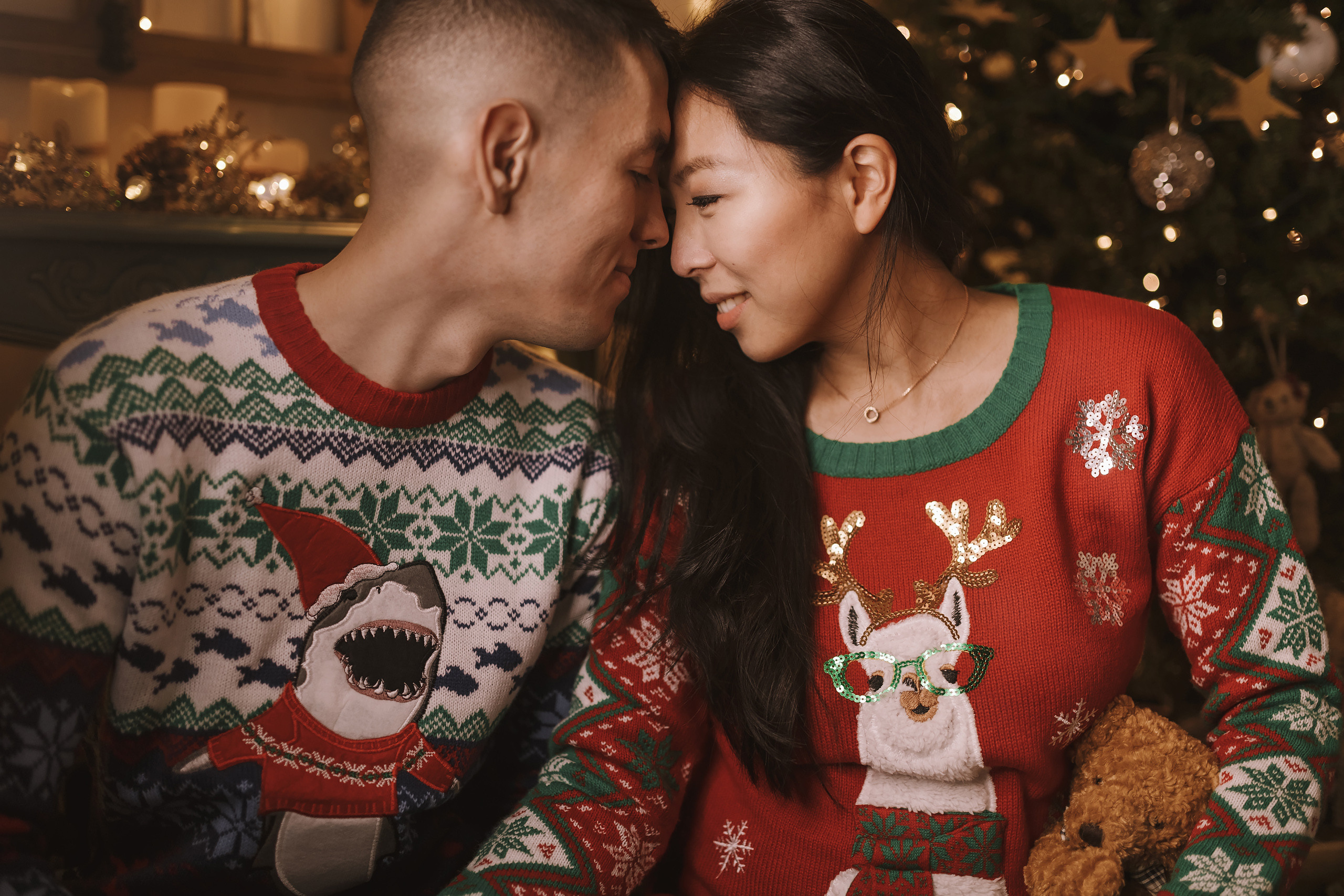 12192021 Christmas Photoshoot 16. Wedding family event photographer in Chicago Nick Yushevich