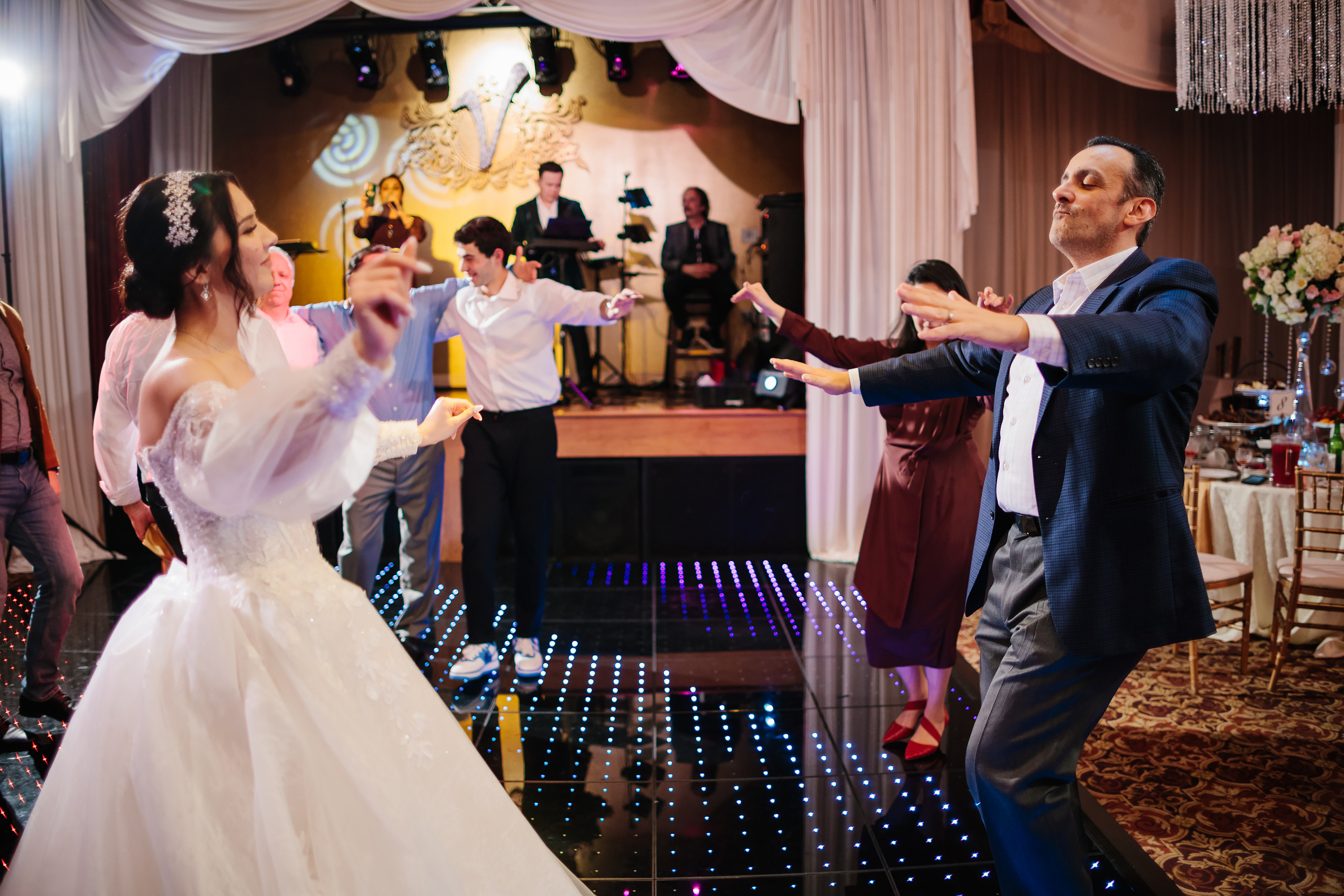 12.17.2021 Wedding. Wedding family event photographer in Chicago Nick Yushevich