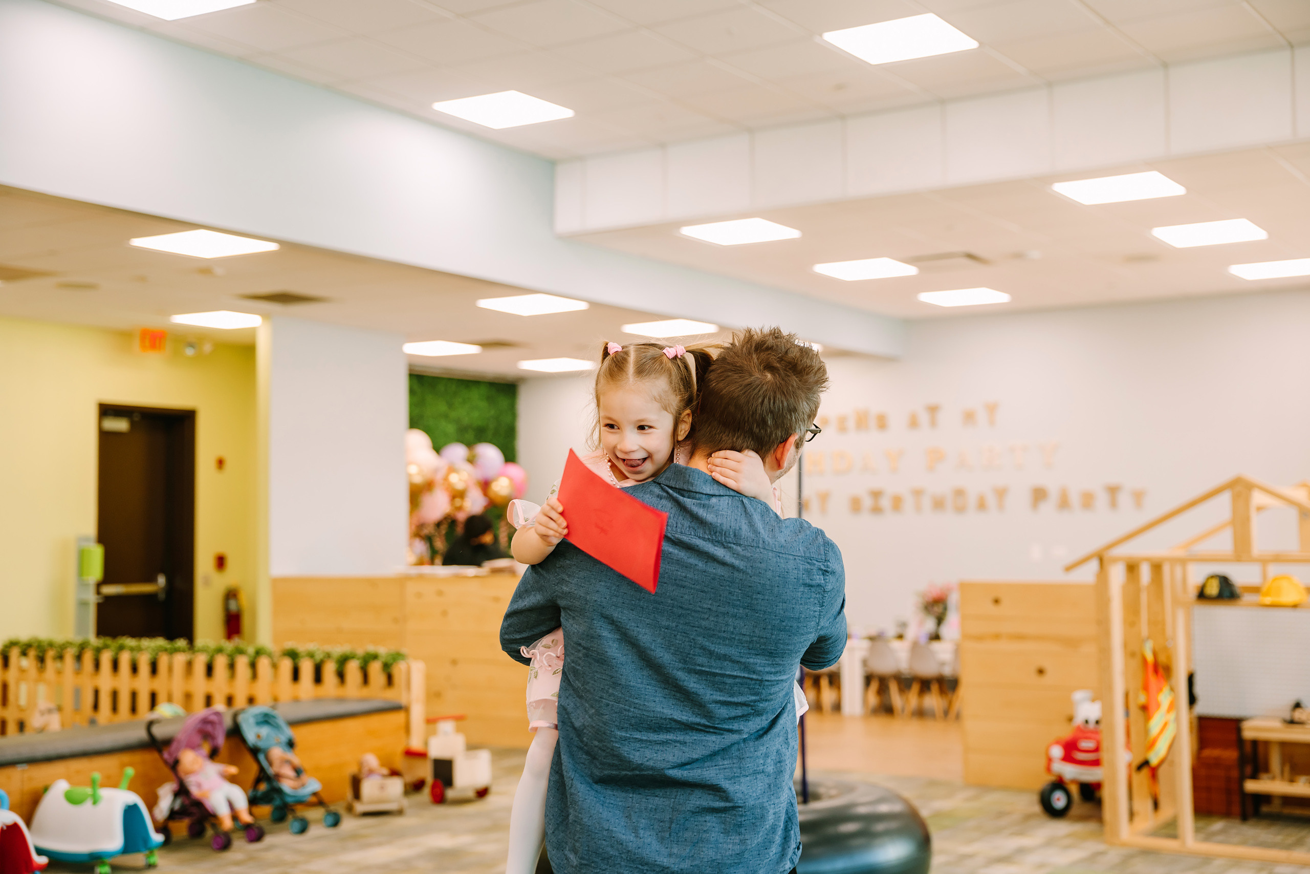 02.19.2022 Birthday Party. Wedding family event photographer in Chicago Nick Yushevich