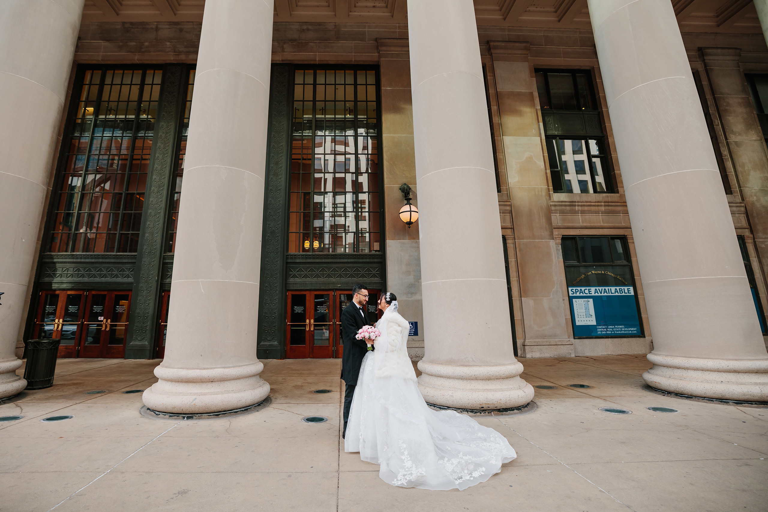 12.17.2021 Wedding. Wedding family event photographer in Chicago Nick Yushevich