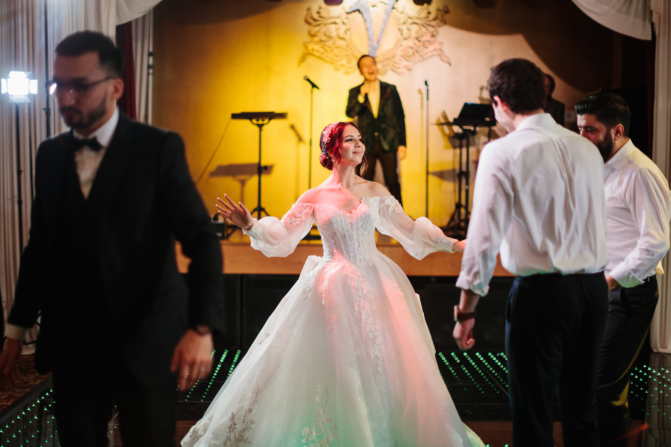 12.17.2021 Wedding. Wedding family event photographer in Chicago Nick Yushevich