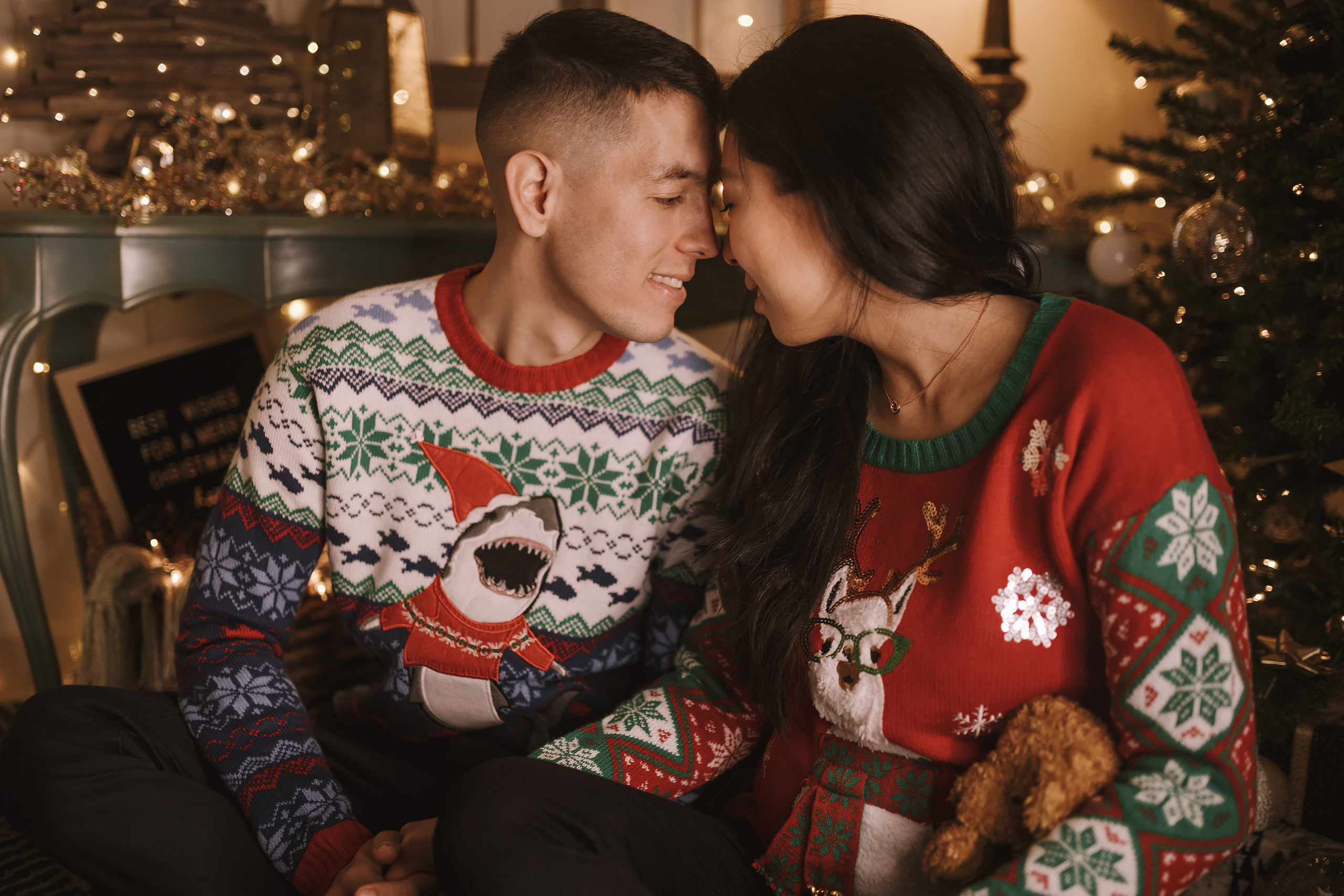 12192021 Christmas Photoshoot 16. Wedding family event photographer in Chicago Nick Yushevich