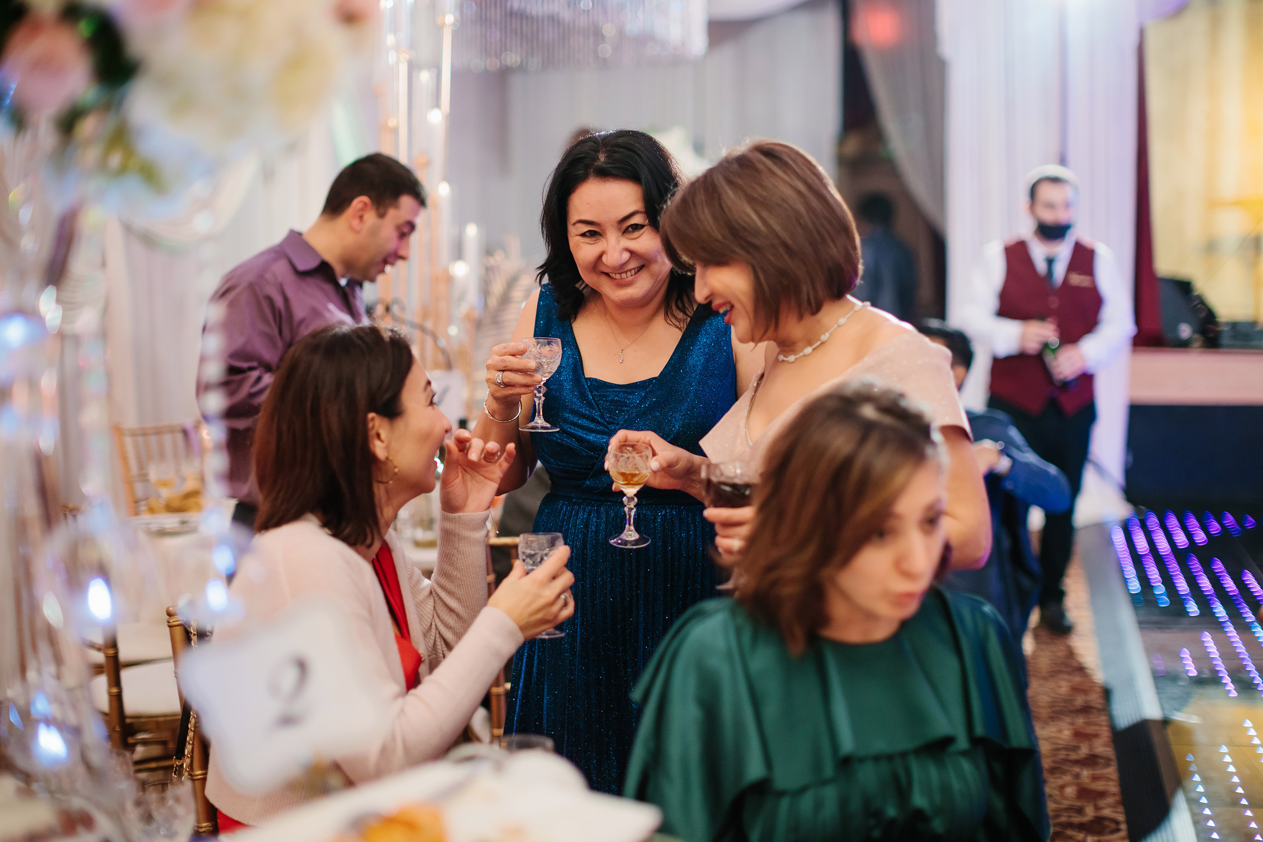 12.17.2021 Wedding. Wedding family event photographer in Chicago Nick Yushevich