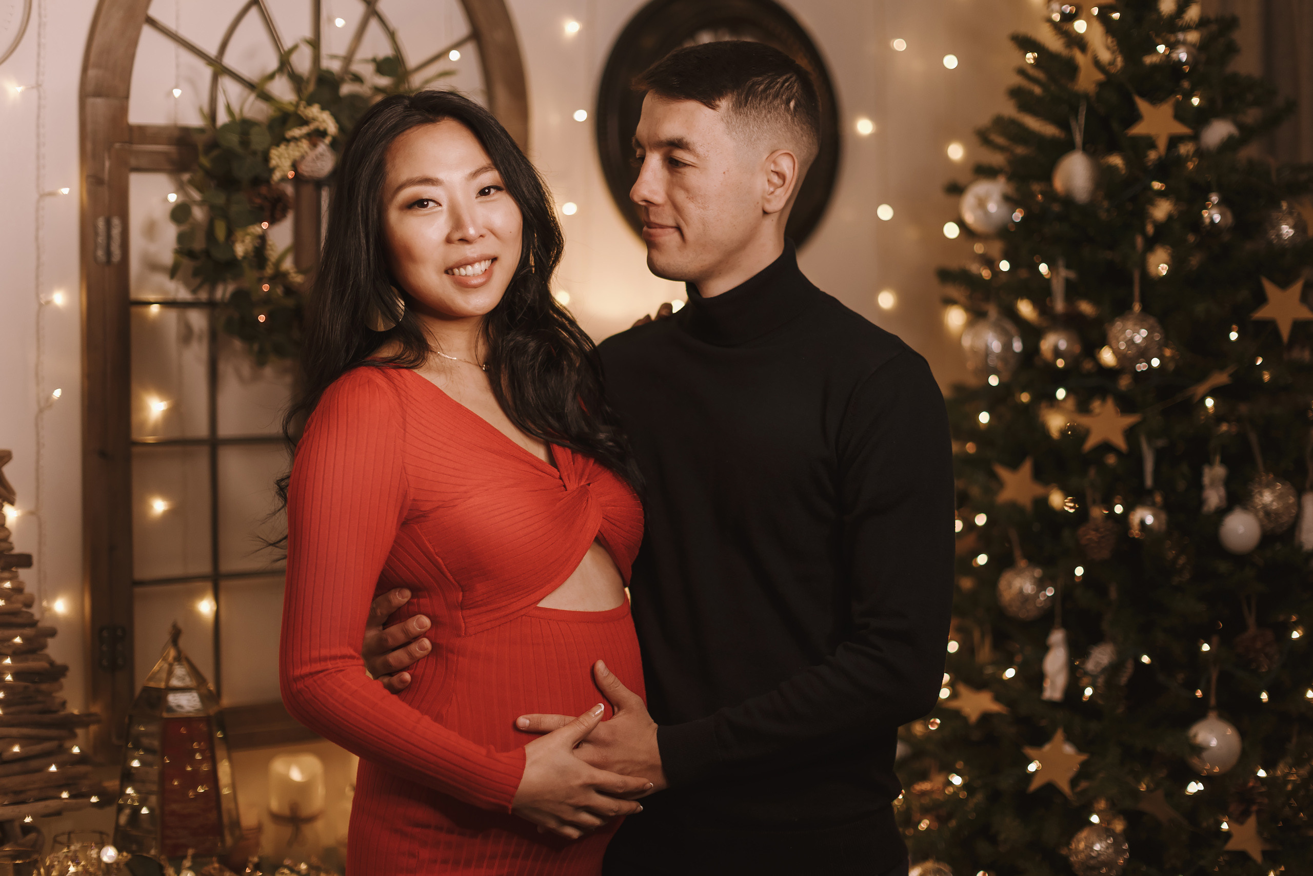 12192021 Christmas Photoshoot 16. Wedding family event photographer in Chicago Nick Yushevich