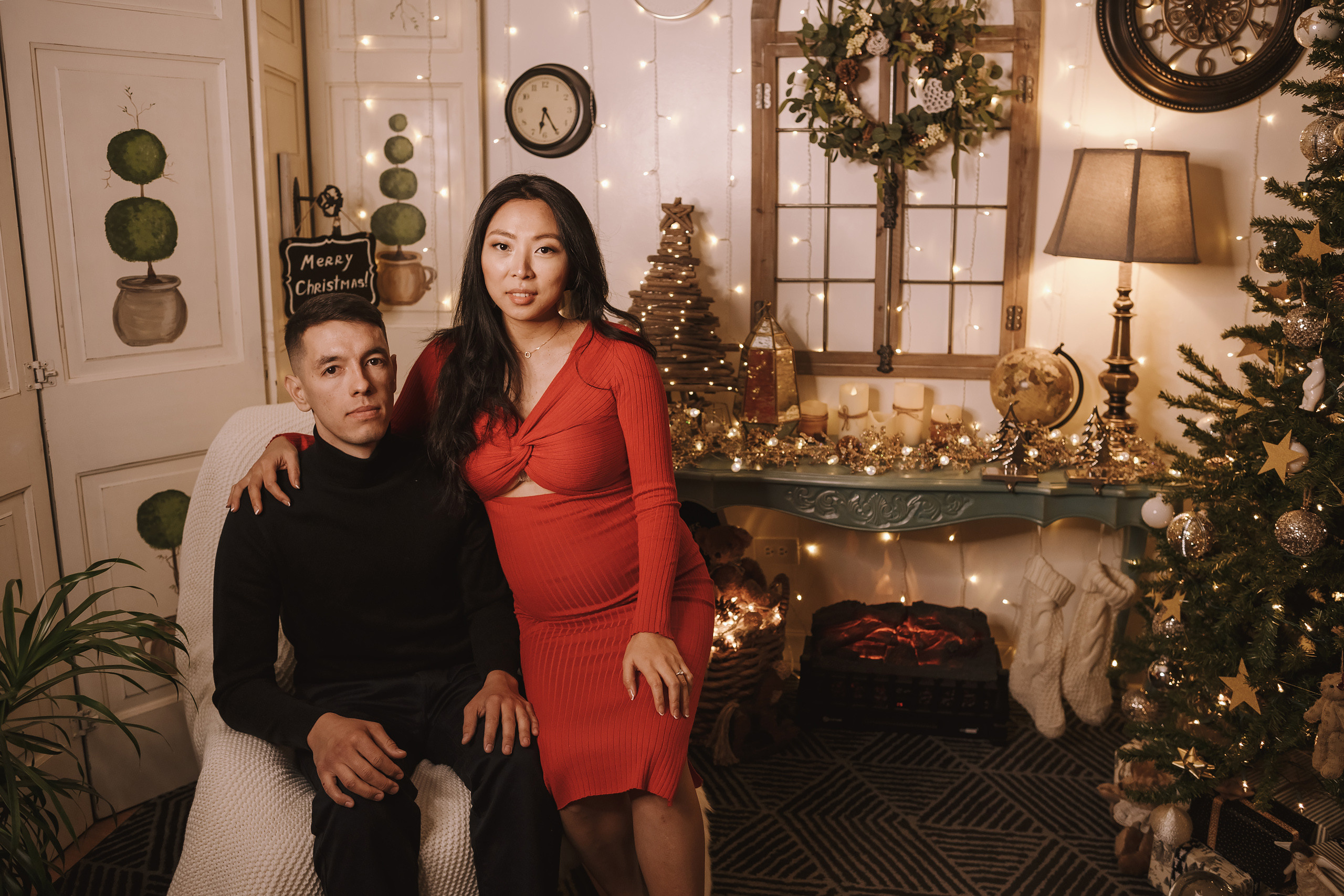 12192021 Christmas Photoshoot 16. Wedding family event photographer in Chicago Nick Yushevich