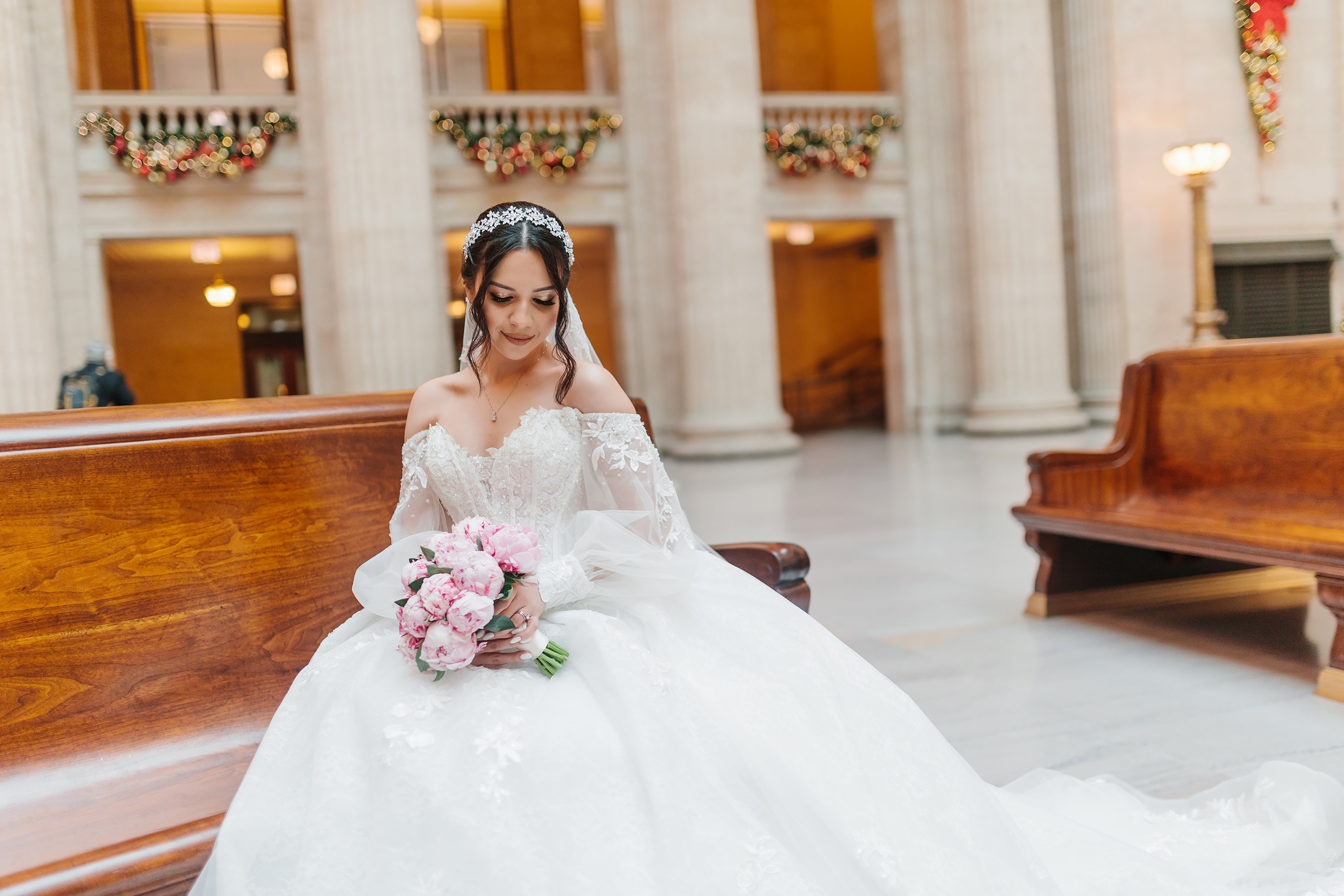 12.17.2021 Wedding. Wedding family event photographer in Chicago Nick Yushevich