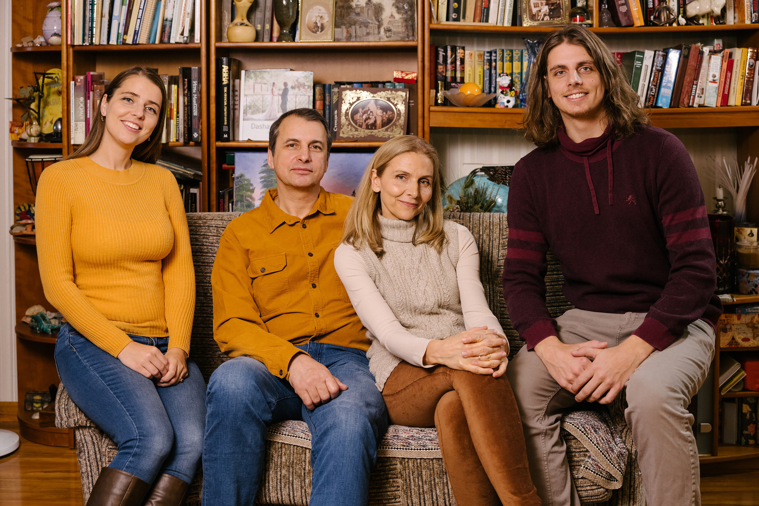 03082022 Family Photoshoot. Wedding family event photographer in Chicago Nick Yushevich