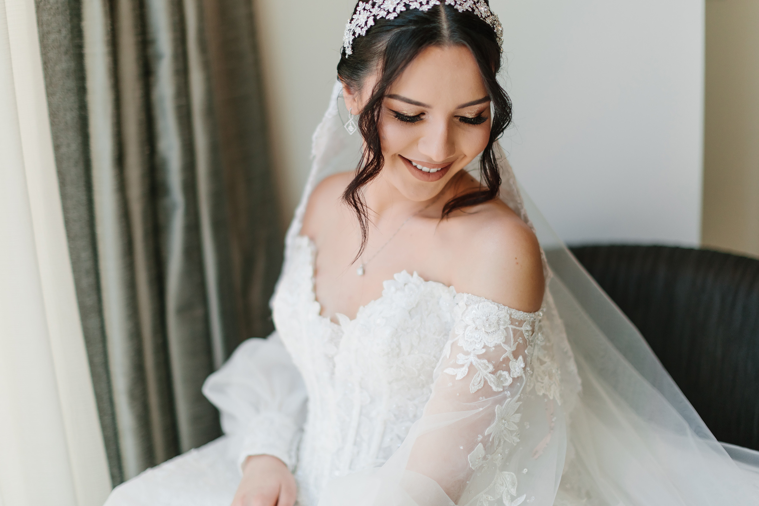 12.17.2021 Wedding. Wedding family event photographer in Chicago Nick Yushevich