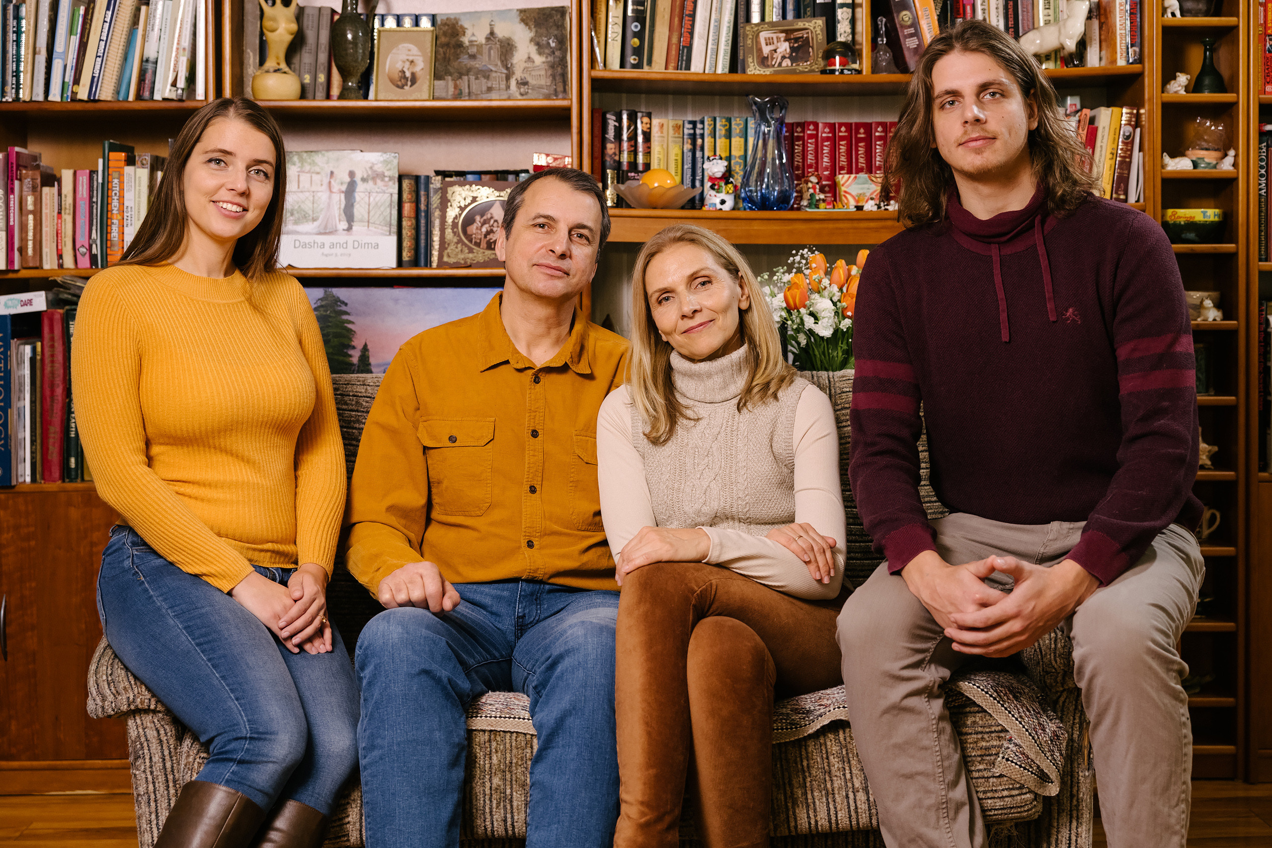 03082022 Family Photoshoot. Wedding family event photographer in Chicago Nick Yushevich