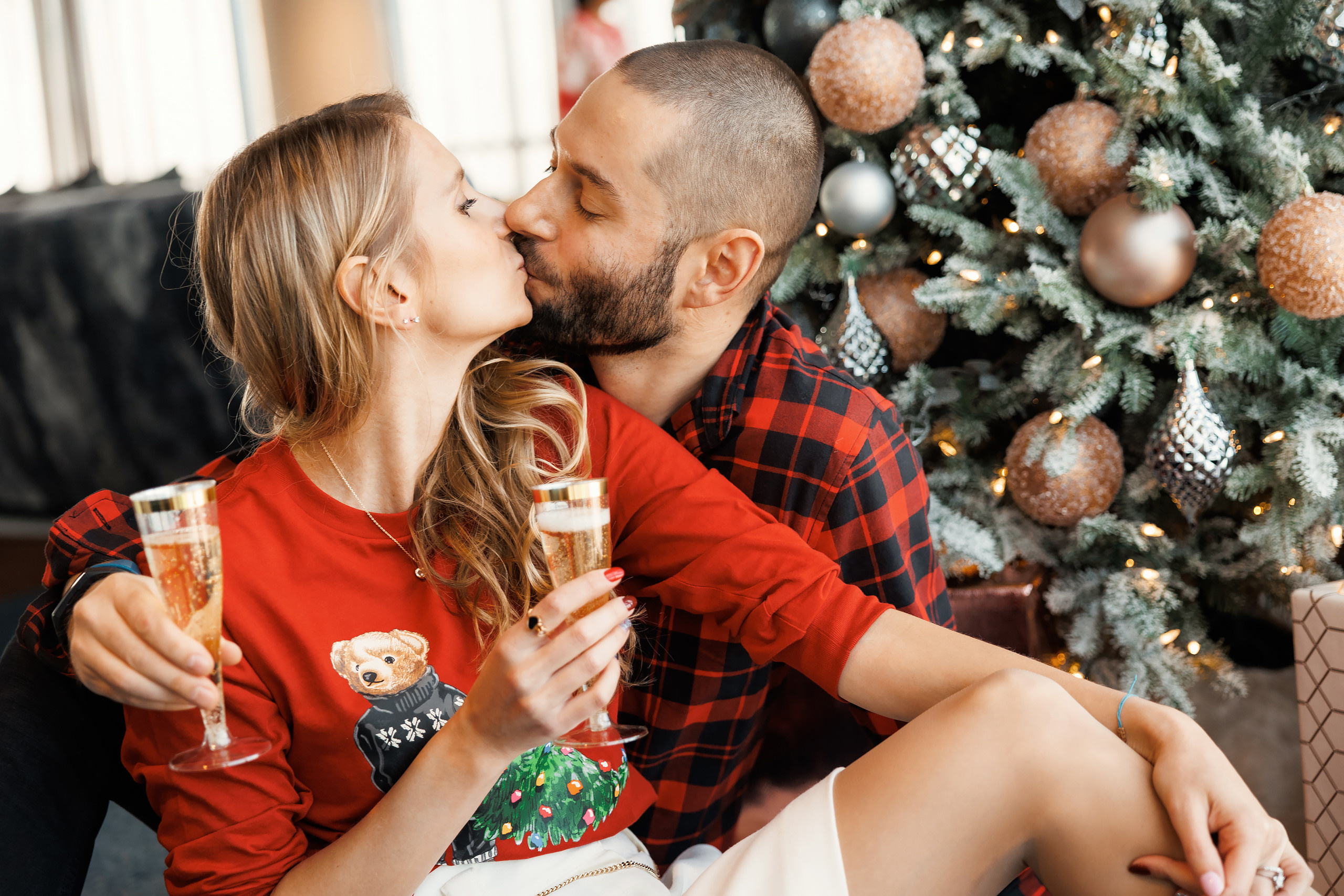 12192021 Christmas Photoshoot. Wedding family event photographer in Chicago Nick Yushevich