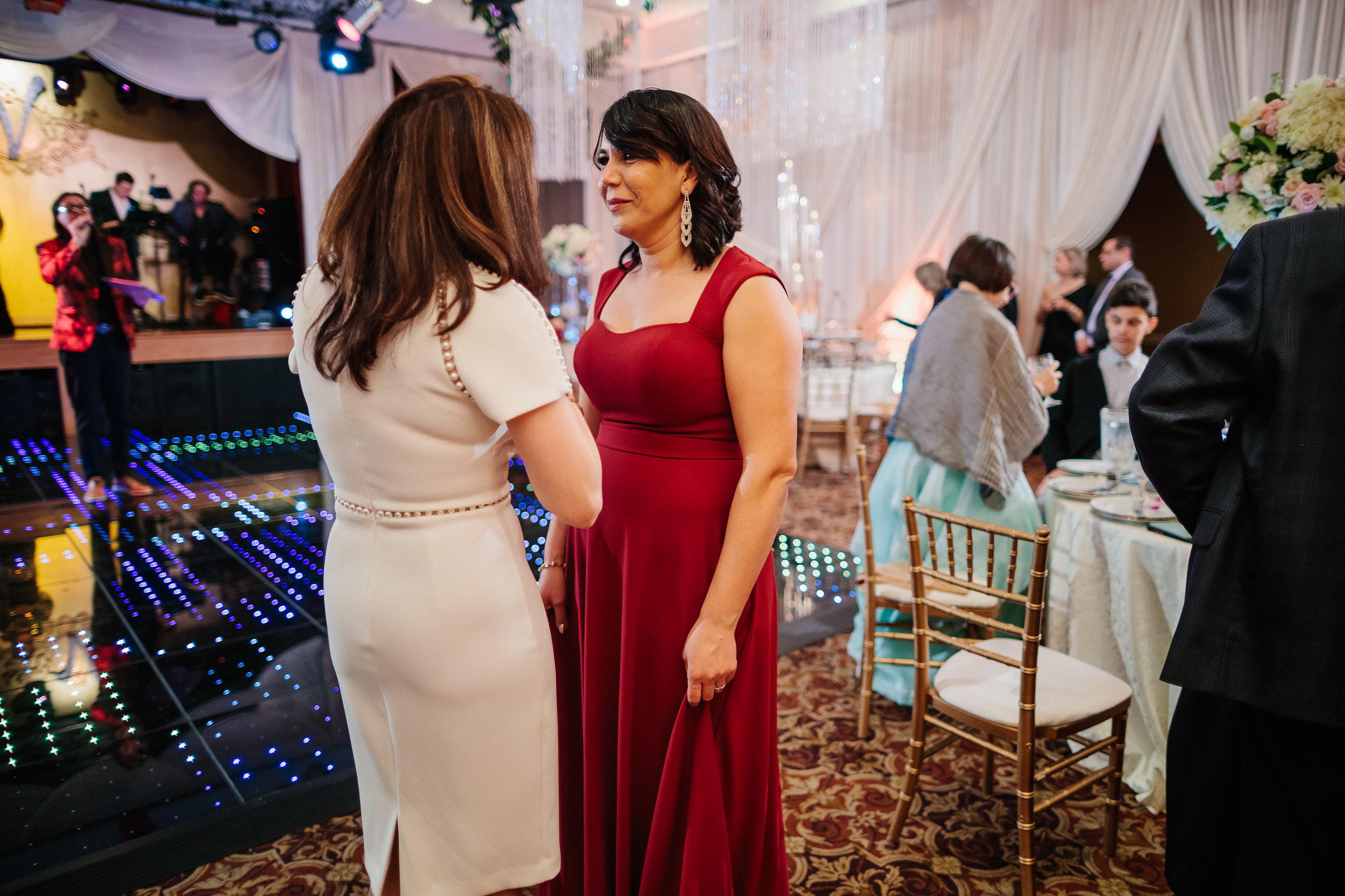 12.17.2021 Wedding. Wedding family event photographer in Chicago Nick Yushevich