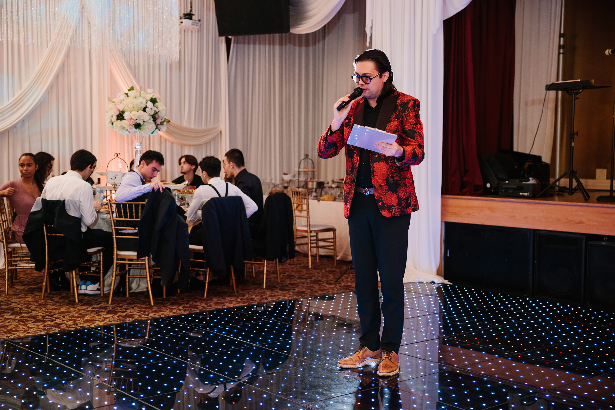 12.17.2021 Wedding. Wedding family event photographer in Chicago Nick Yushevich