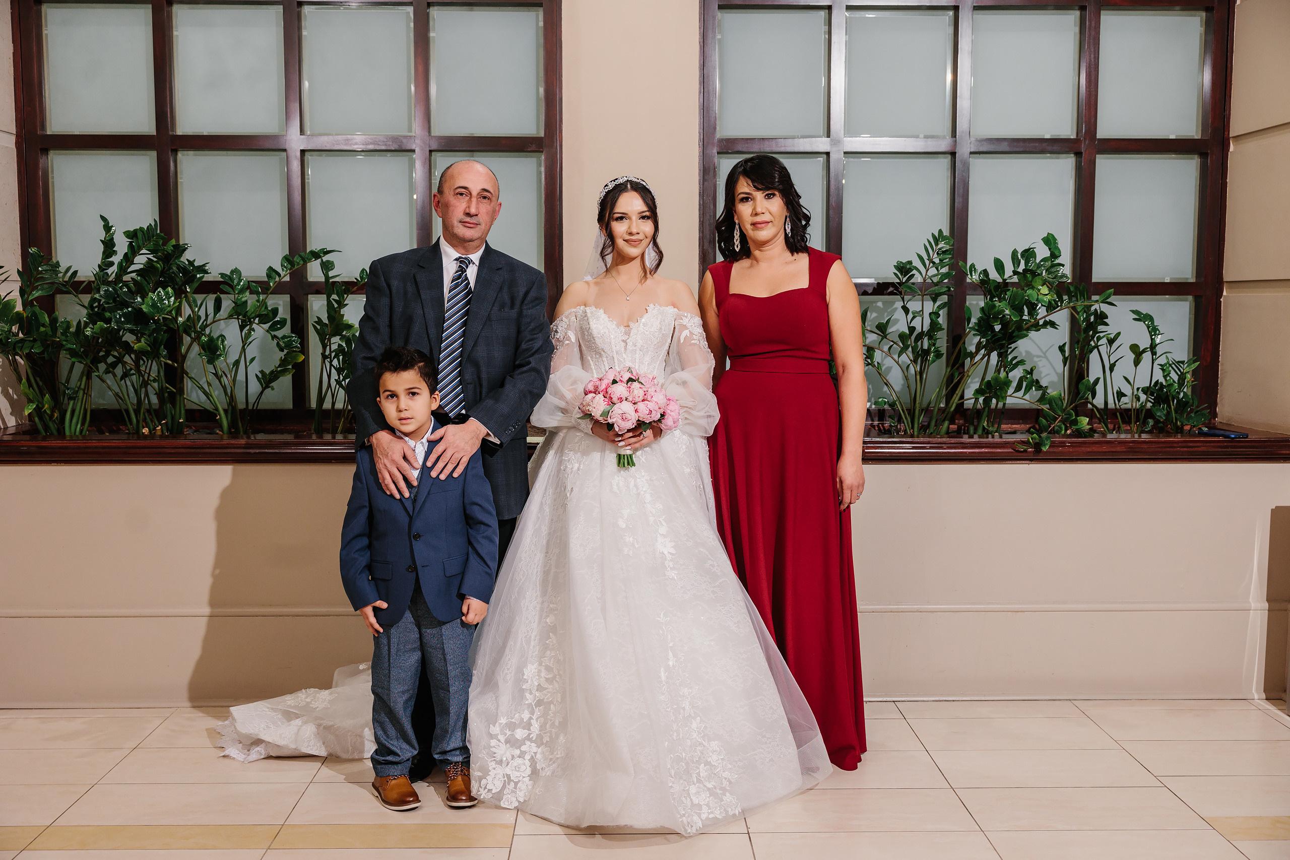 12.17.2021 Wedding. Wedding family event photographer in Chicago Nick Yushevich