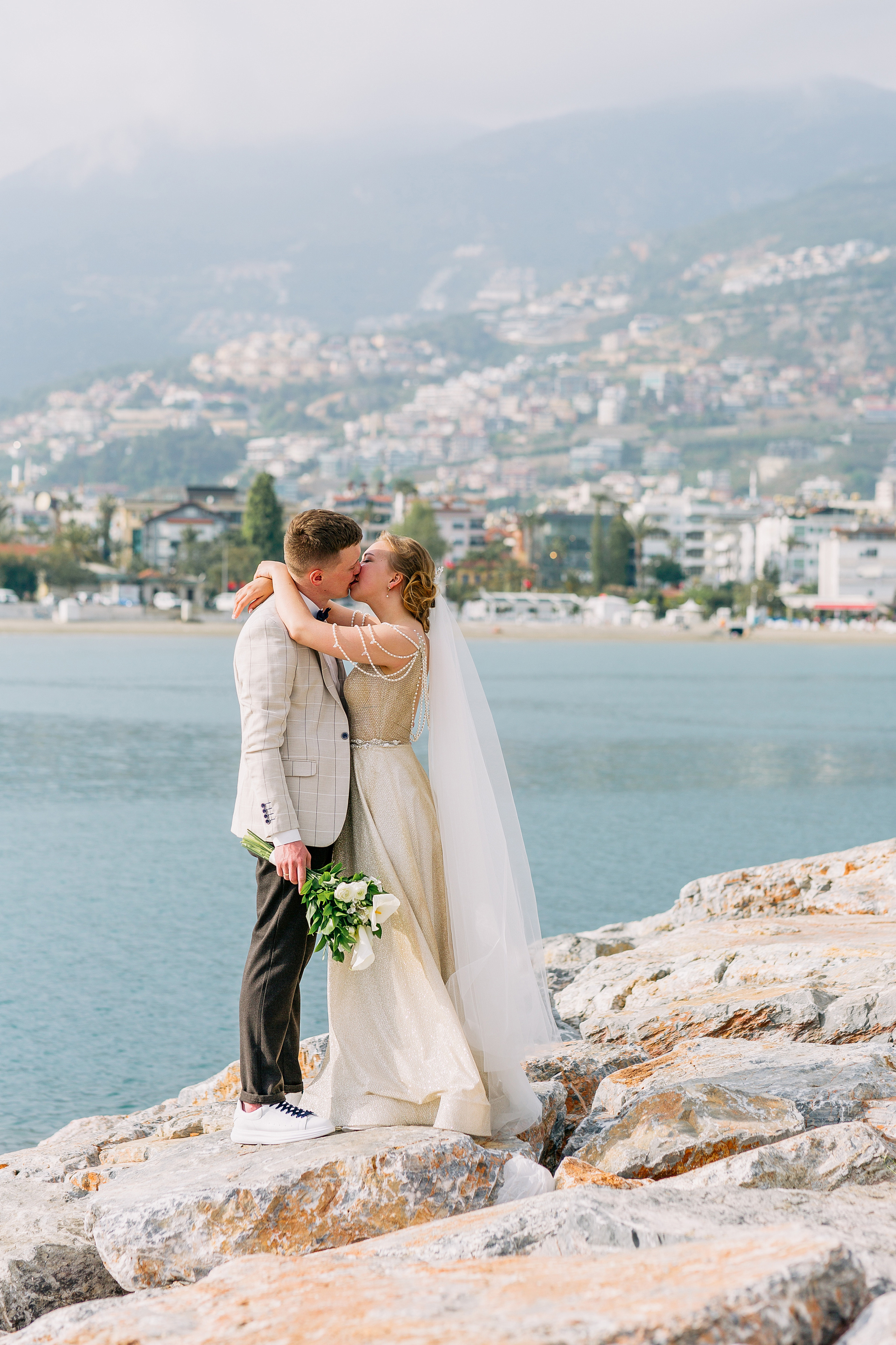 Свадебная фотосессия на закате в Алании — Топ-фотограф Алсу Девели. Алсу Девели | Свадебный и семейный фотограф в Турции Алании, Алания, Аланья, Сиде, Белеке, Анталия