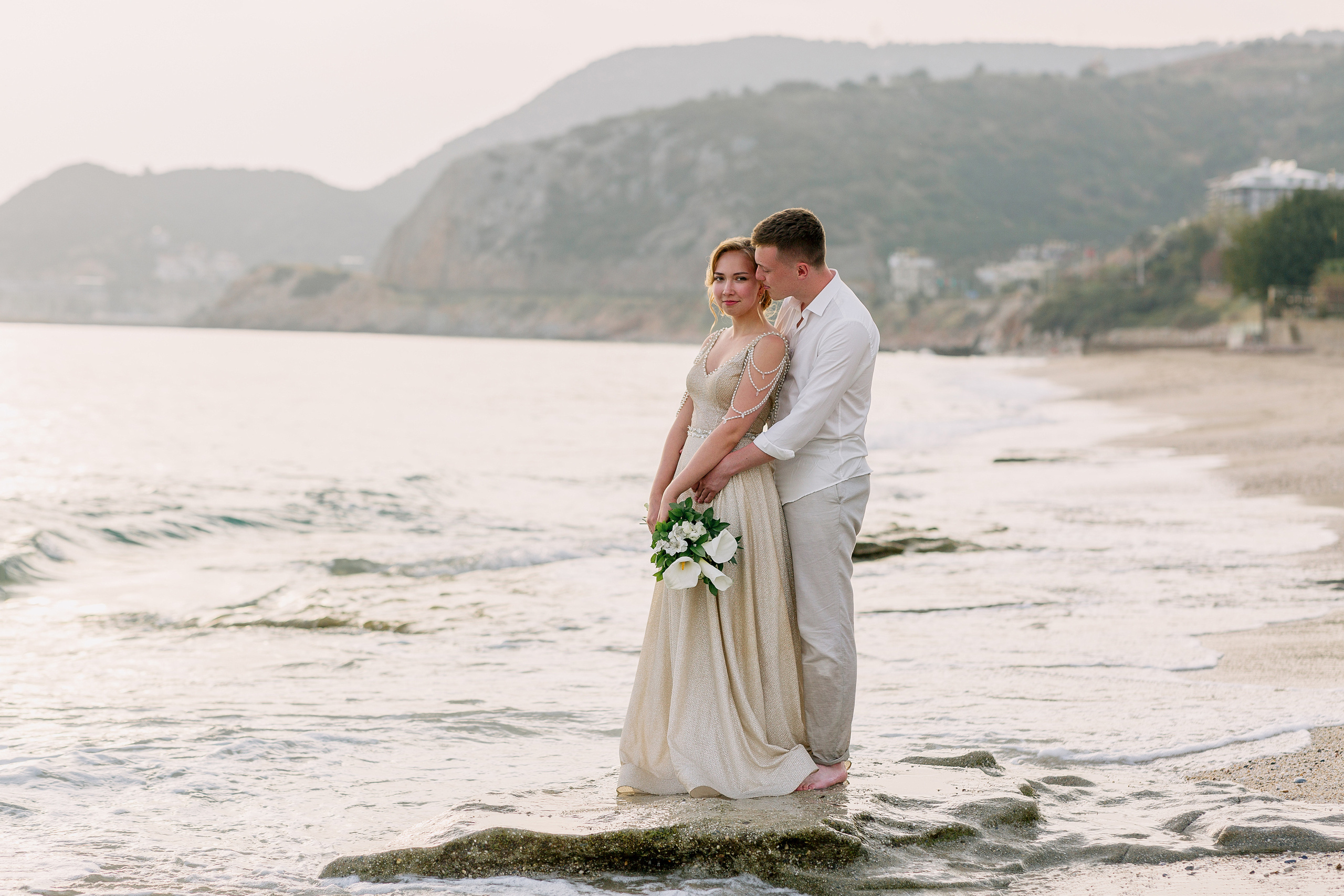 Свадебная фотосессия на закате в Алании — Топ-фотограф Алсу Девели. Алсу Девели | Свадебный и семейный фотограф в Турции Алании, Алания, Аланья, Сиде, Белеке, Анталия
