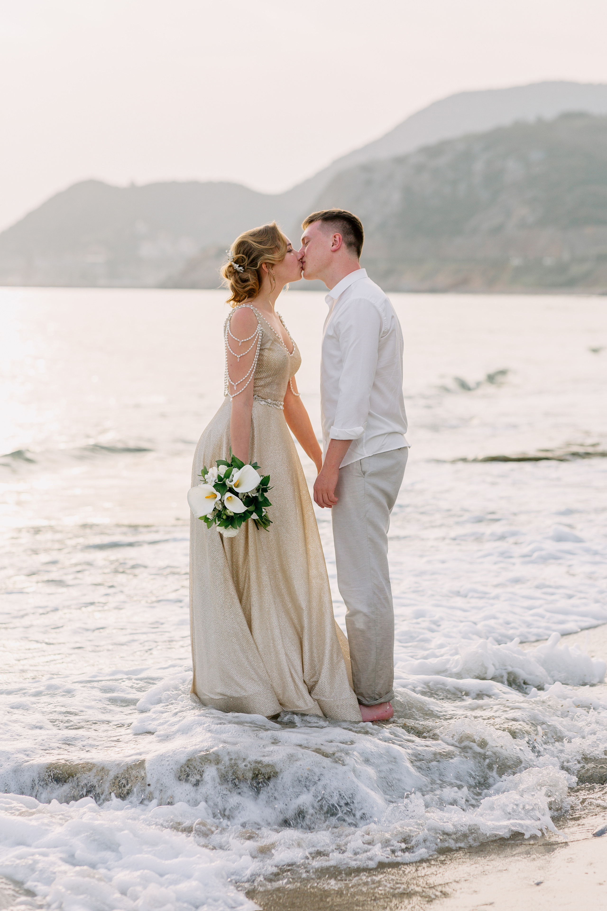 Свадебная фотосессия на закате в Алании — Топ-фотограф Алсу Девели. Алсу Девели | Свадебный и семейный фотограф в Турции Алании, Алания, Аланья, Сиде, Белеке, Анталия