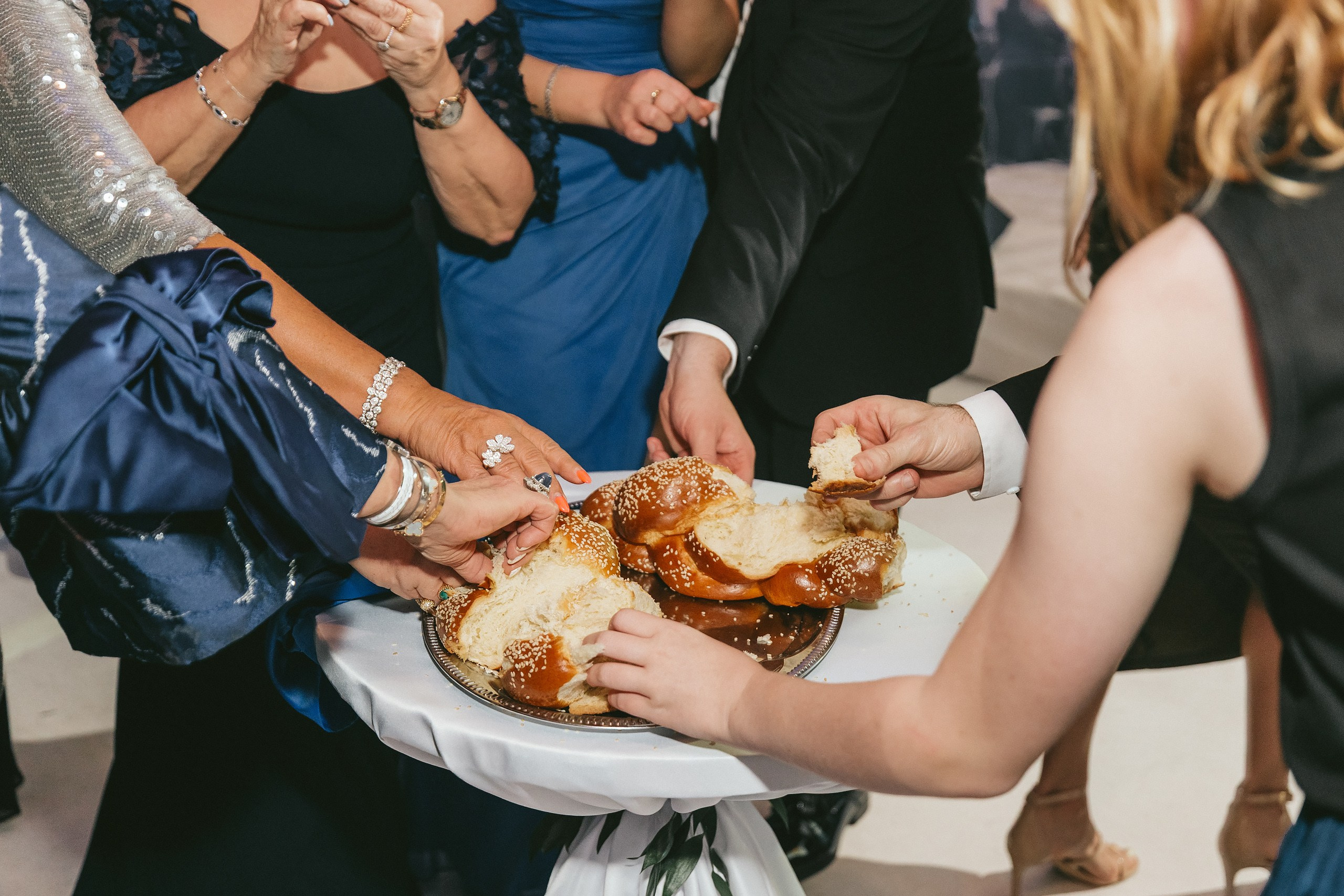 06.08.2025 Wedding. Wedding family event photographer in Chicago Nick Yushevich