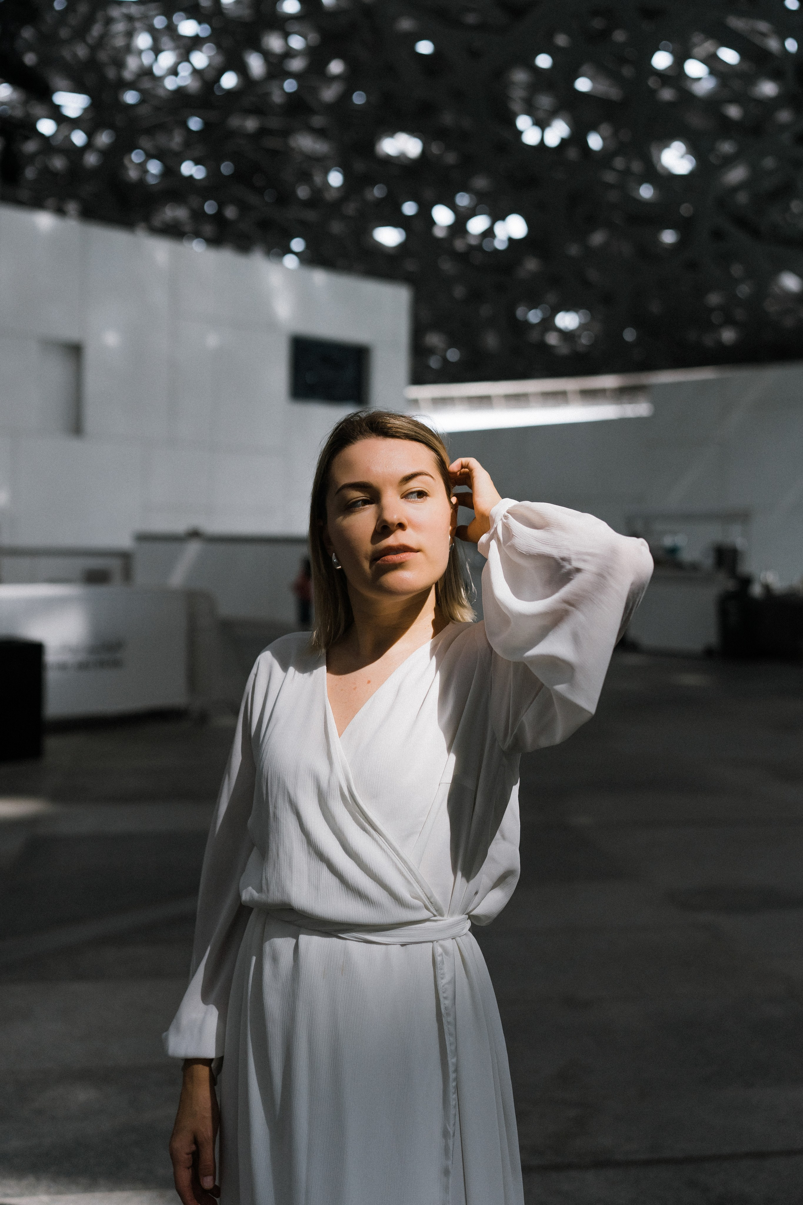 Louvre Dima, Dasha and Artemy. Professional Photographer Abu Dhabi, Dubai — Yulia Ismoilova | 2025